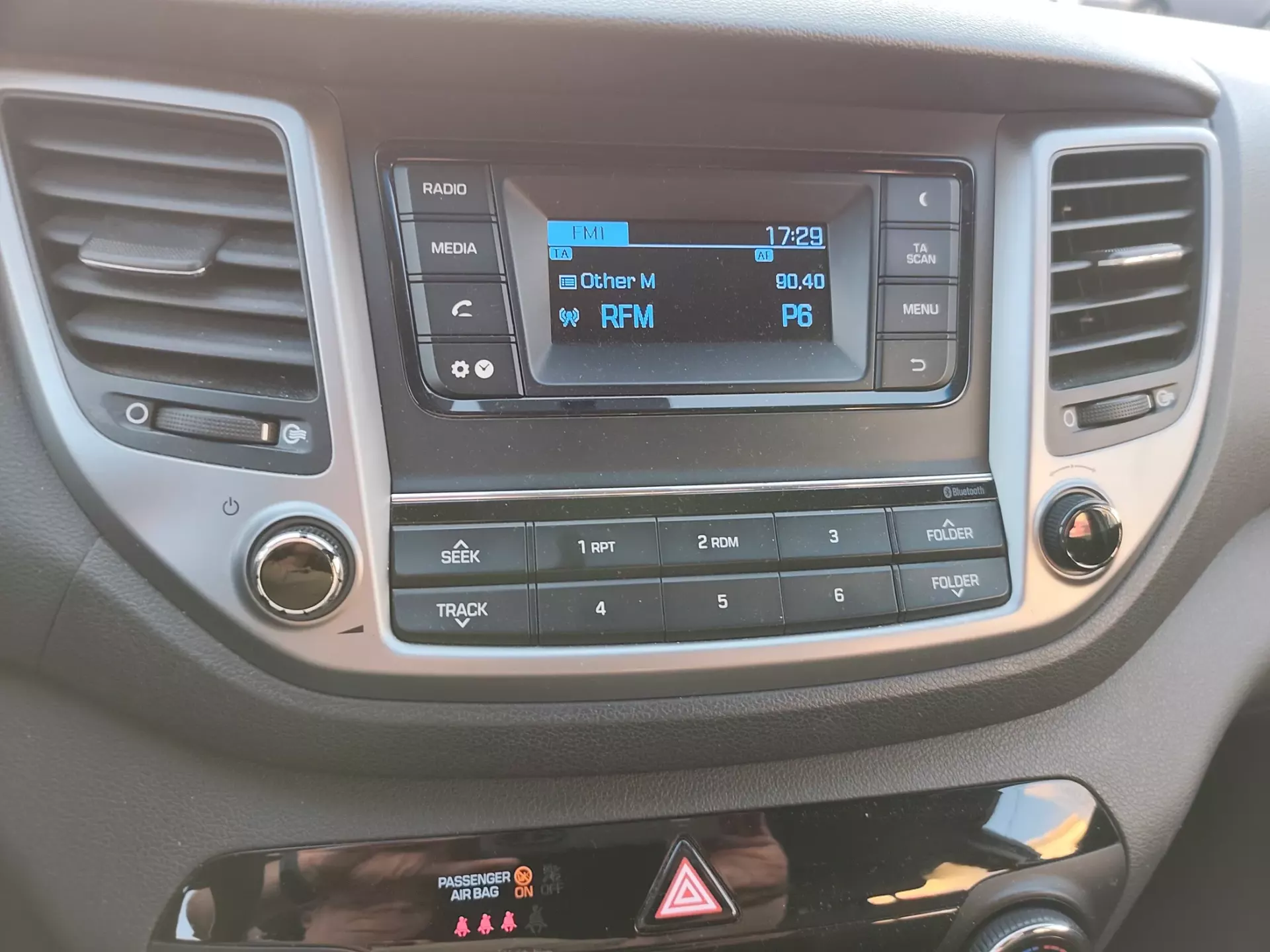 Hyundai Tucson 1.7 CRDi Creative (2015-2016) 21