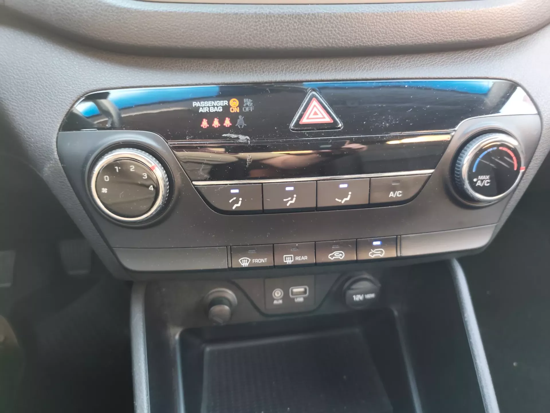 Hyundai Tucson 1.7 CRDi Creative (2015-2016) 23