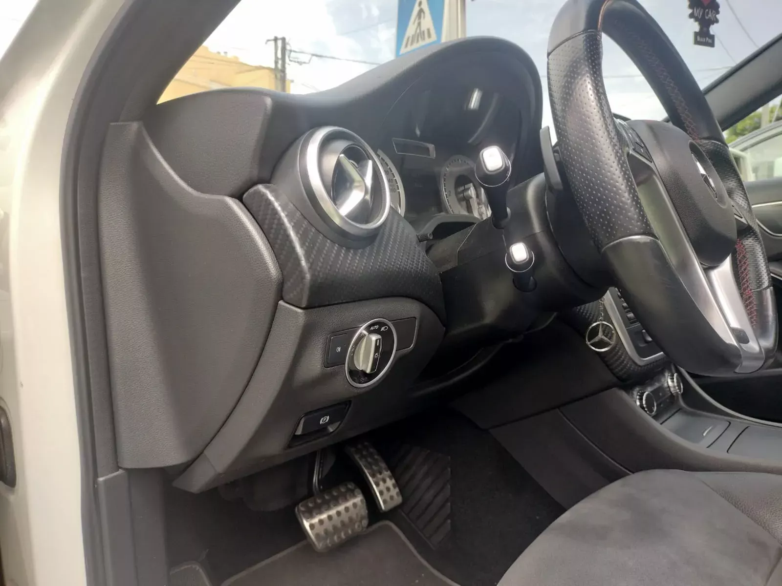 Mercedes-Benz A 180 AMG 18