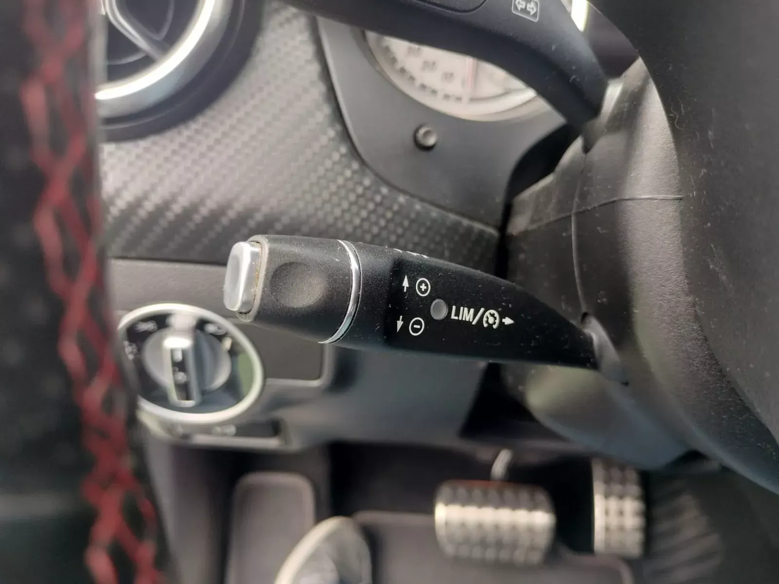 Mercedes-Benz A 180 AMG 20