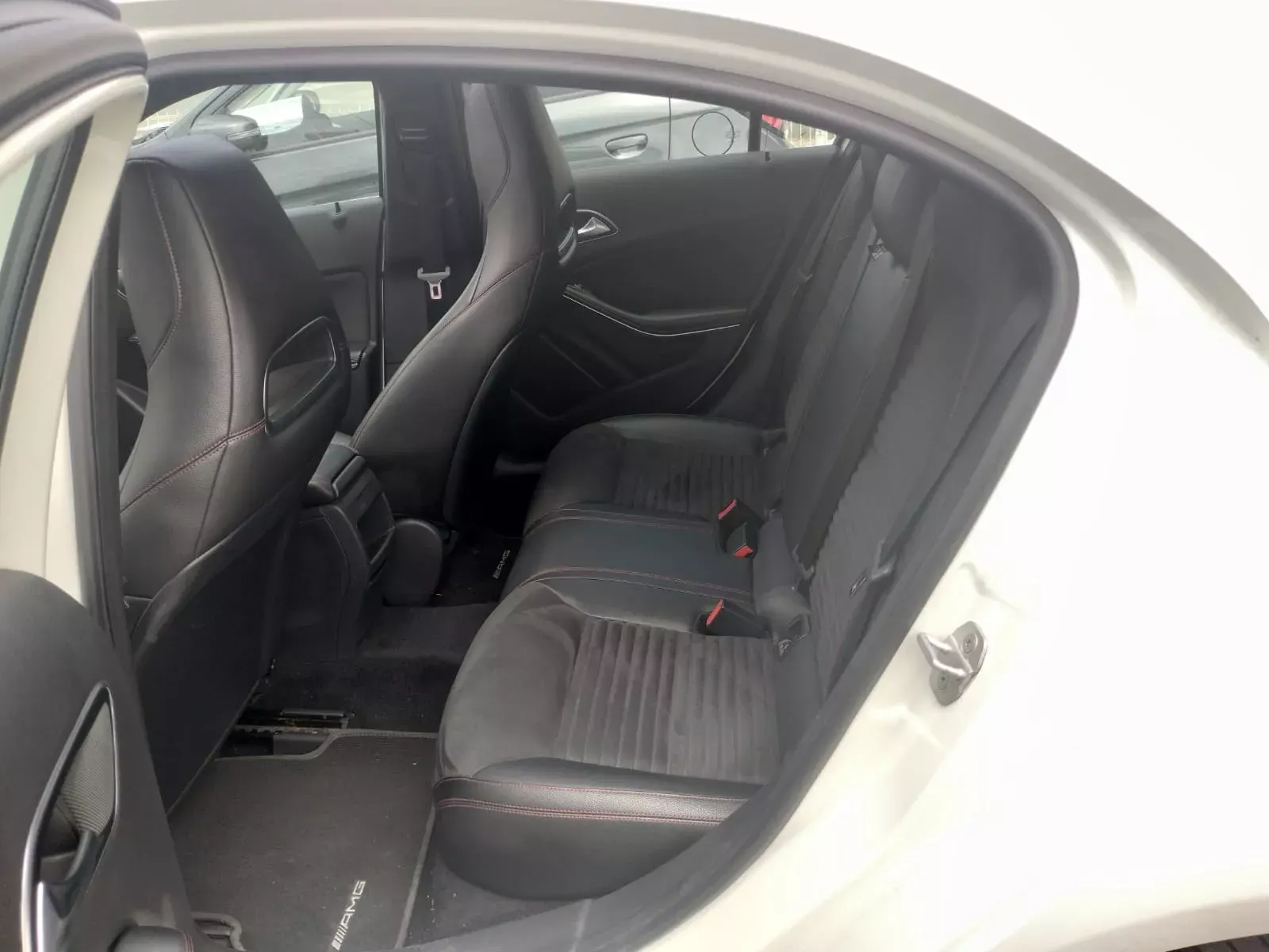 Mercedes-Benz A 180 AMG 31