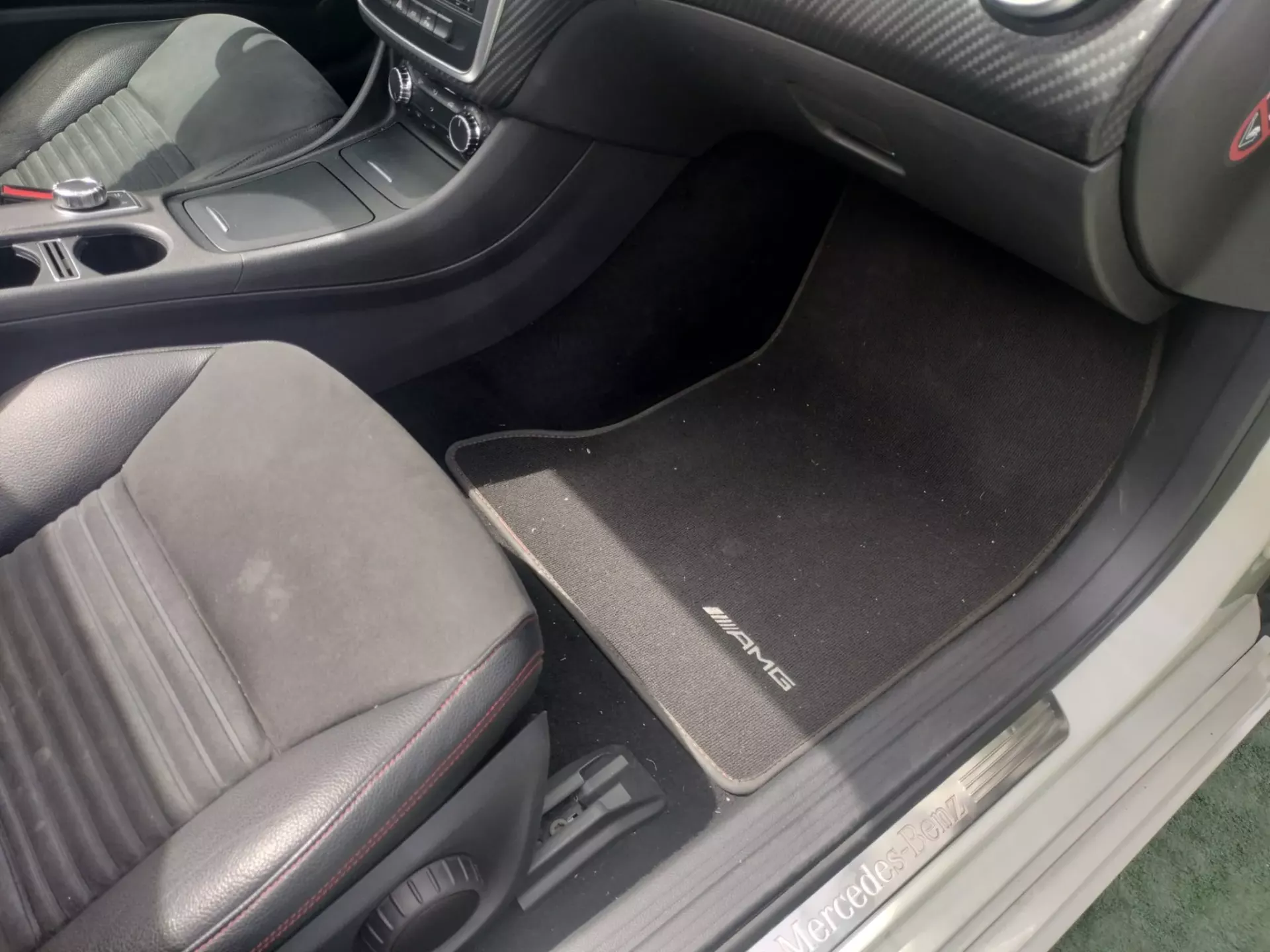 Mercedes-Benz A 180 AMG 39