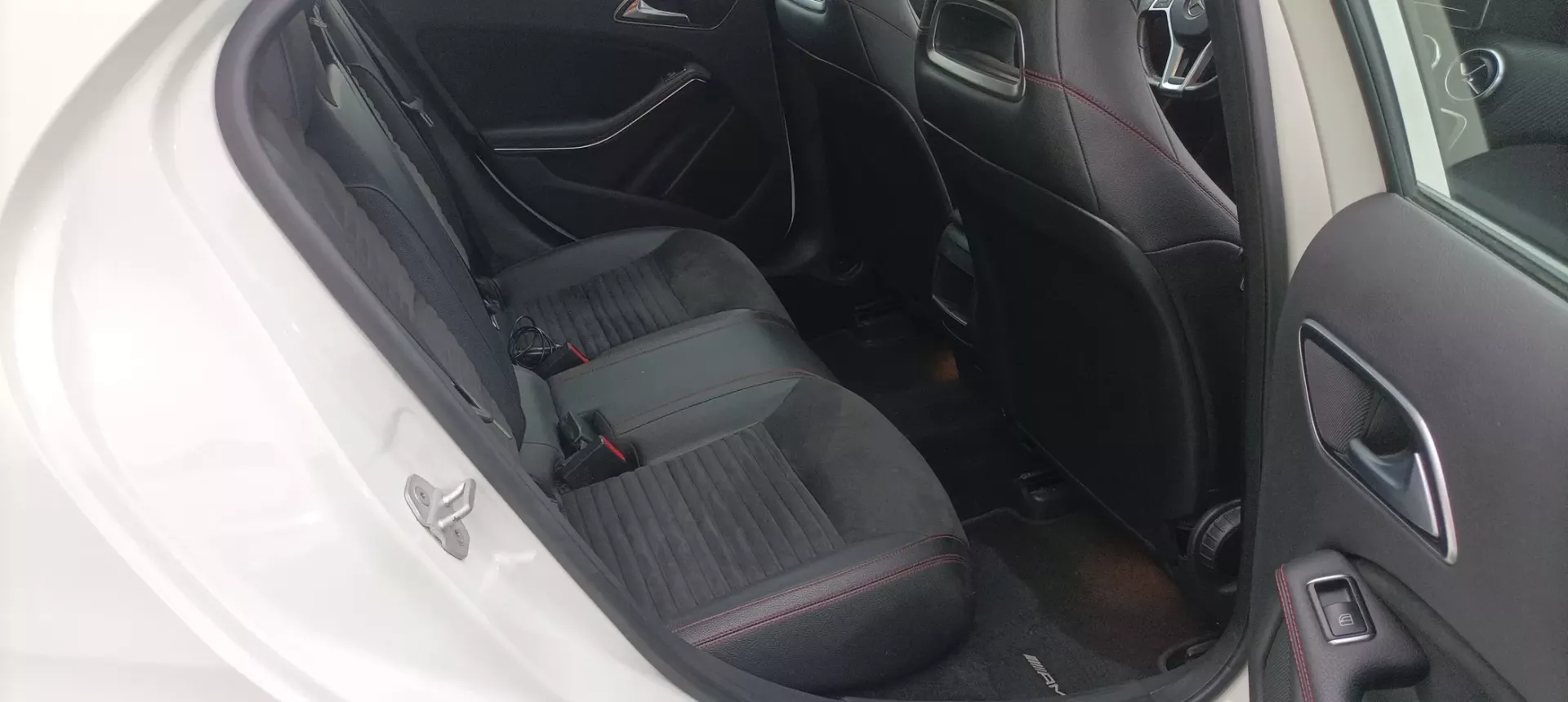 Mercedes-Benz A 180 AMG 41