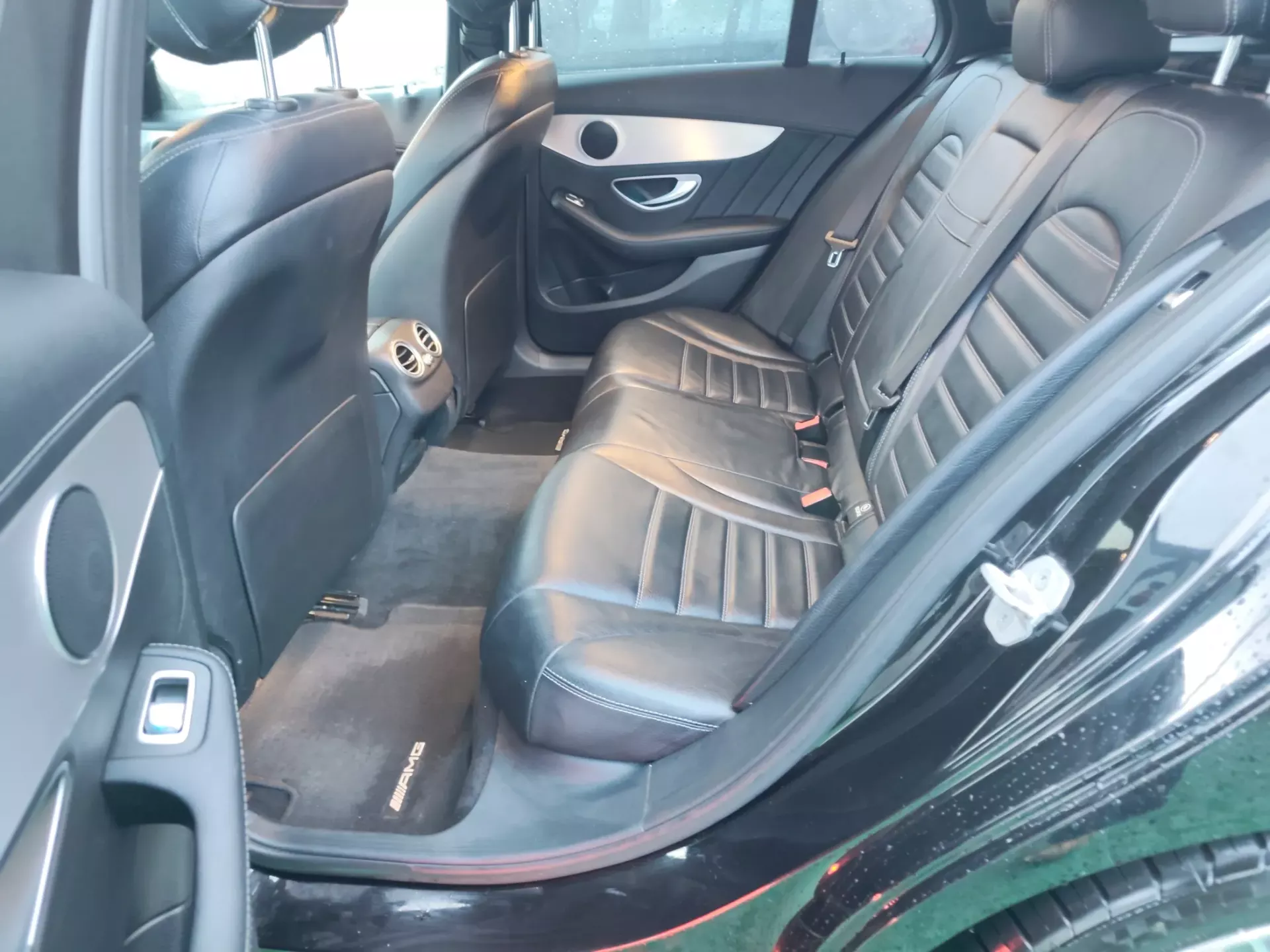 Mercedes-Benz C 220 BlueTEC BE Edition AMG Line Aut. (2014-2015) 28