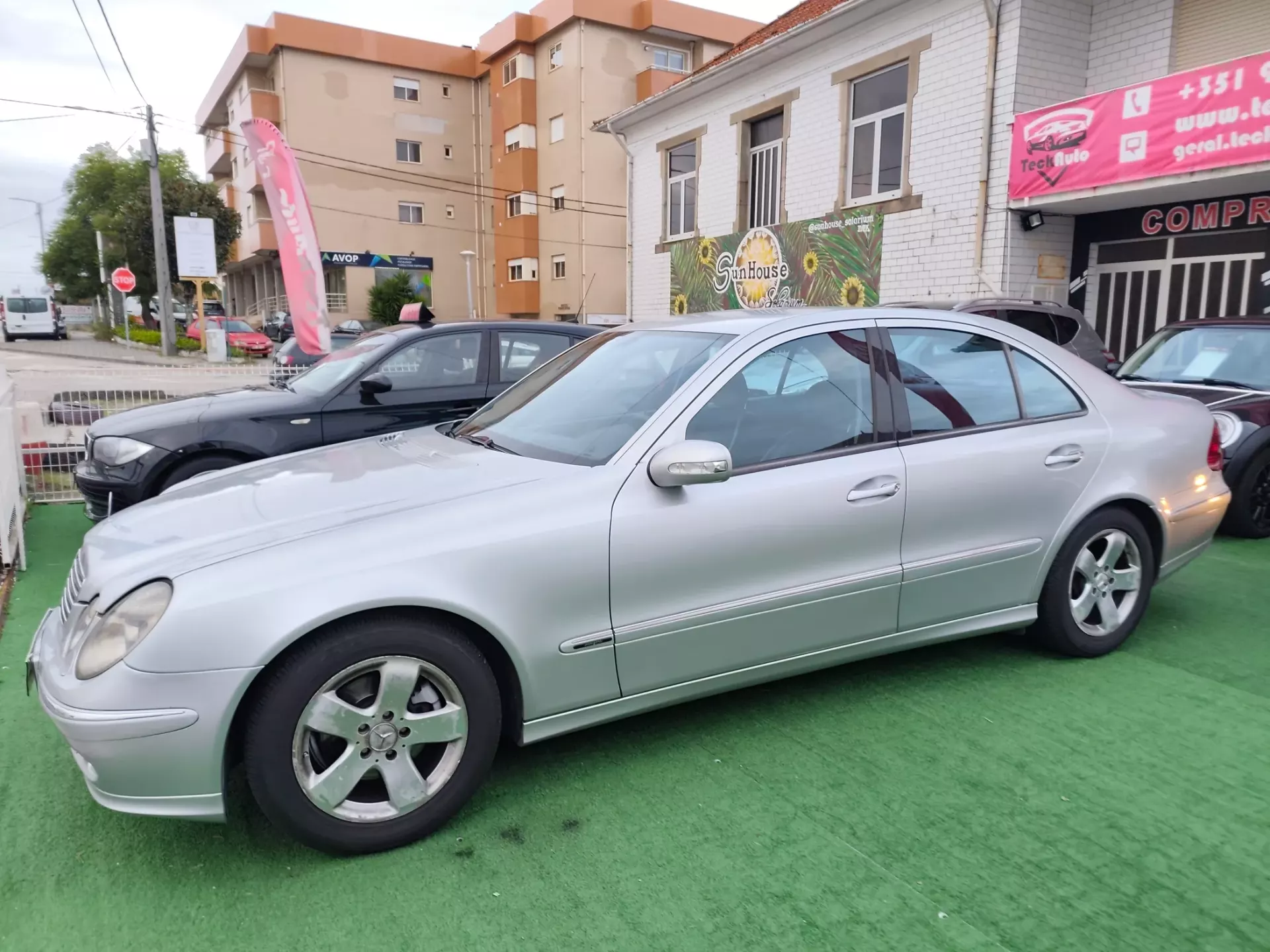 Mercedes-Benz E 220 CDi Avantgard 5