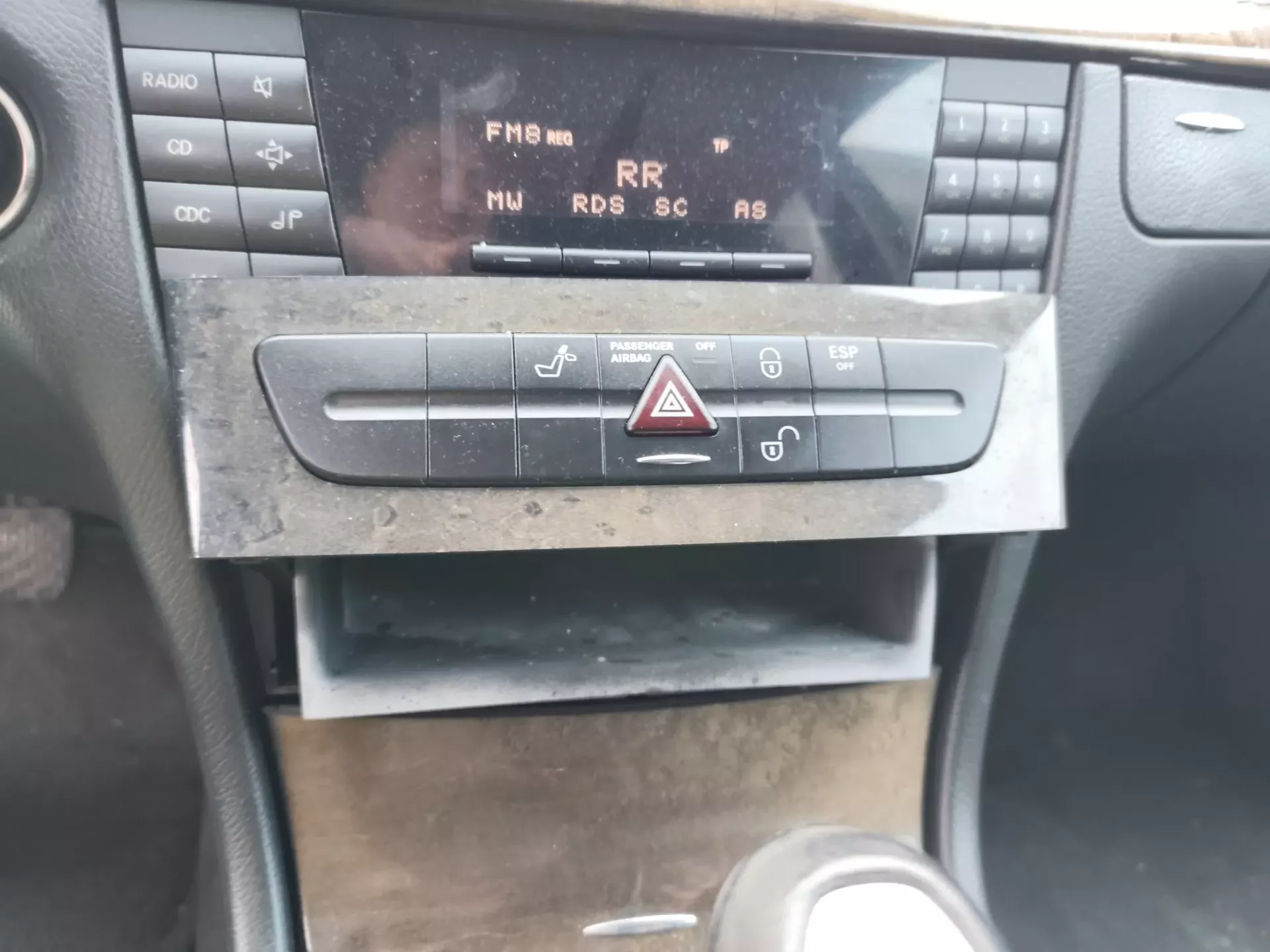 Mercedes-Benz E 220 CDi Avantgard 20