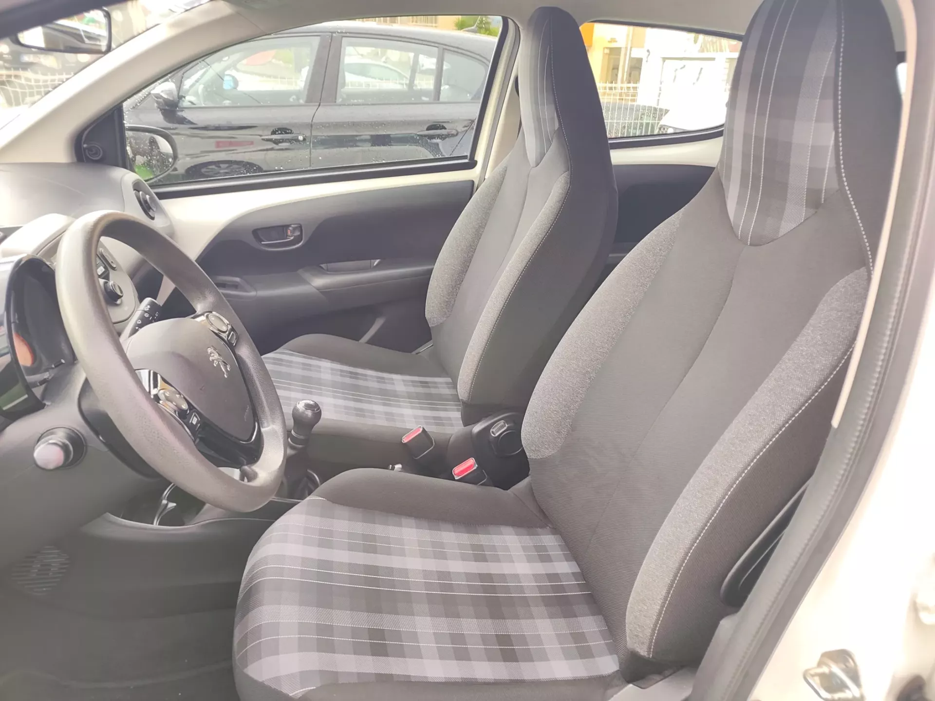 Peugeot 108 1.0 VTi Active (2018-2022) 10