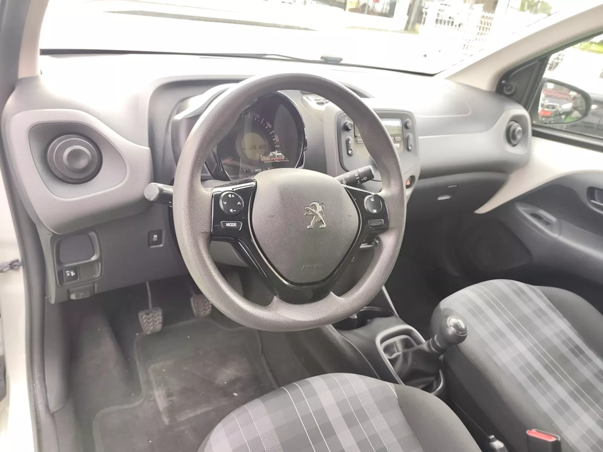 Peugeot 108 1.0 VTi Active (2018-2022) 11