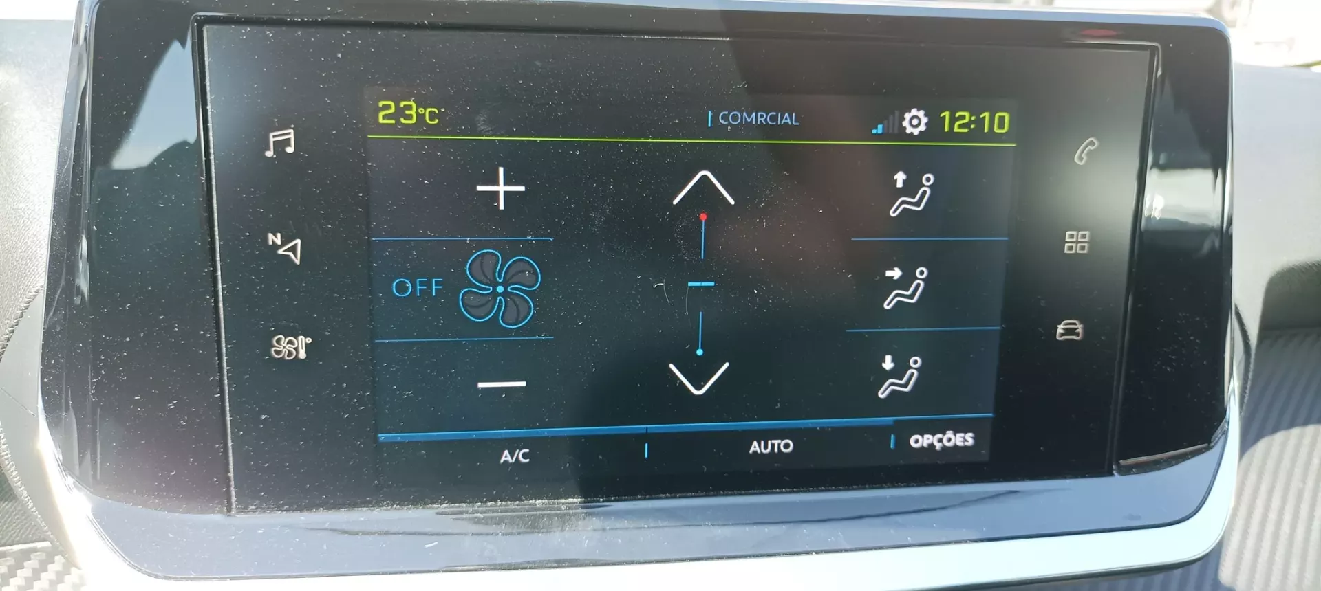 Peugeot e-208 50 KWh Active Pack 19