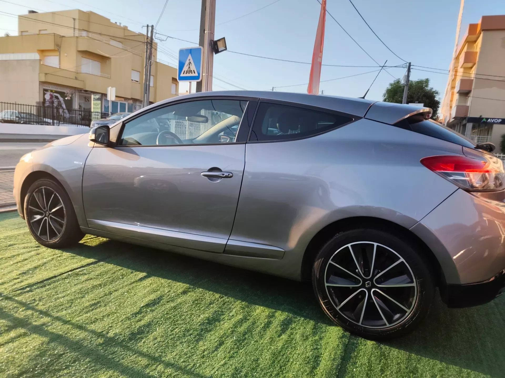Renault Mégane Coupe 1.5 dCi Bose Edition EDC 9