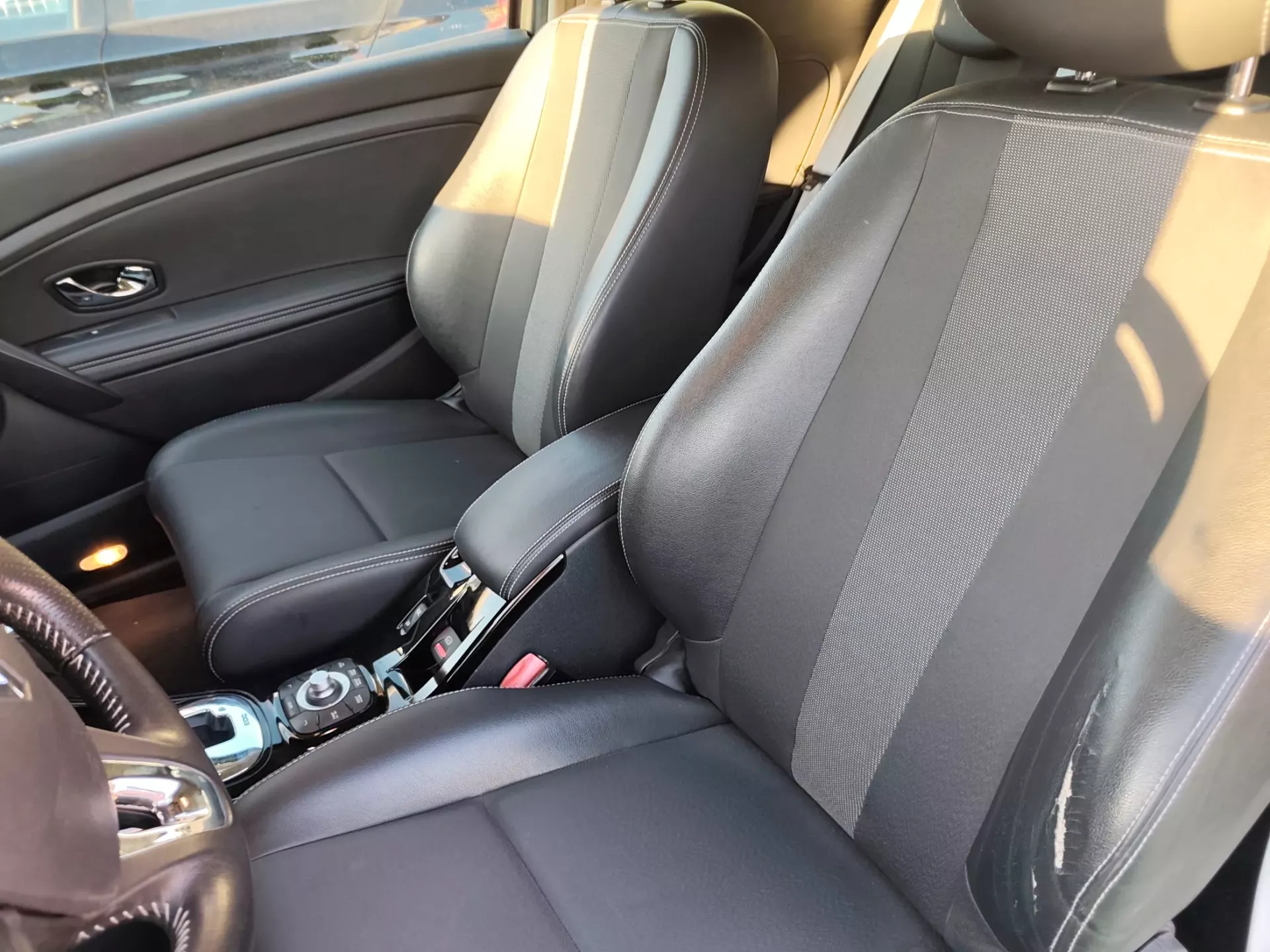 Renault Mégane Coupe 1.5 dCi Bose Edition EDC 16