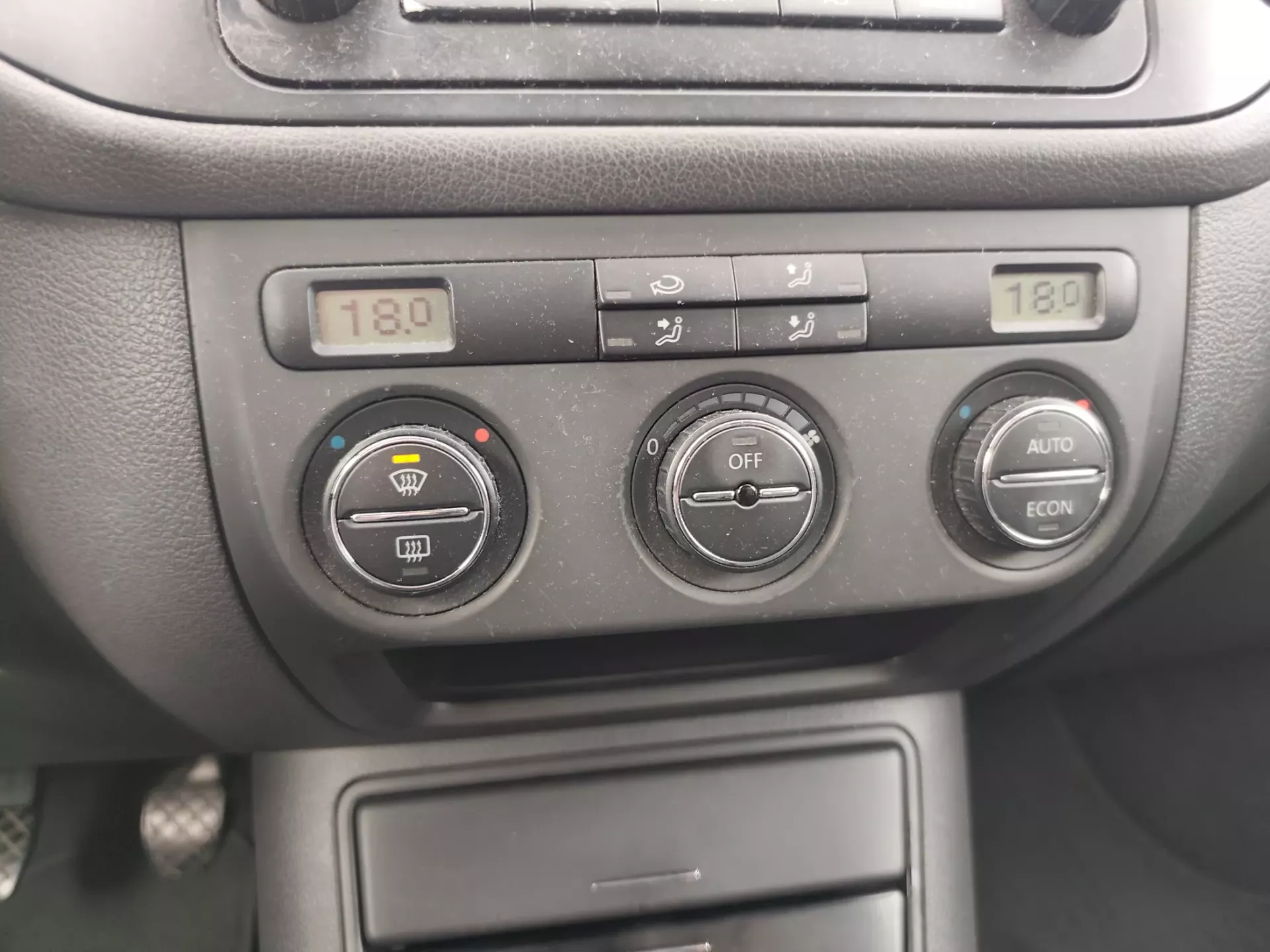 Volkswagen Golf Plus 2.0 TDi Confortline (2005-2009) 21