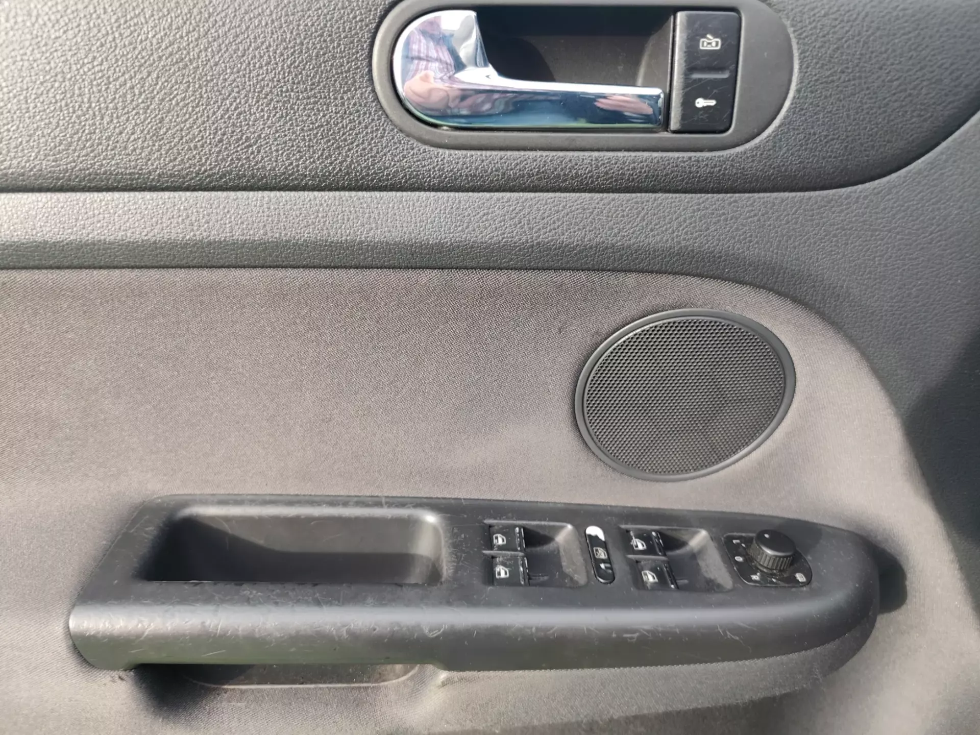 Volkswagen Golf Plus 2.0 TDi Confortline (2005-2009) 23