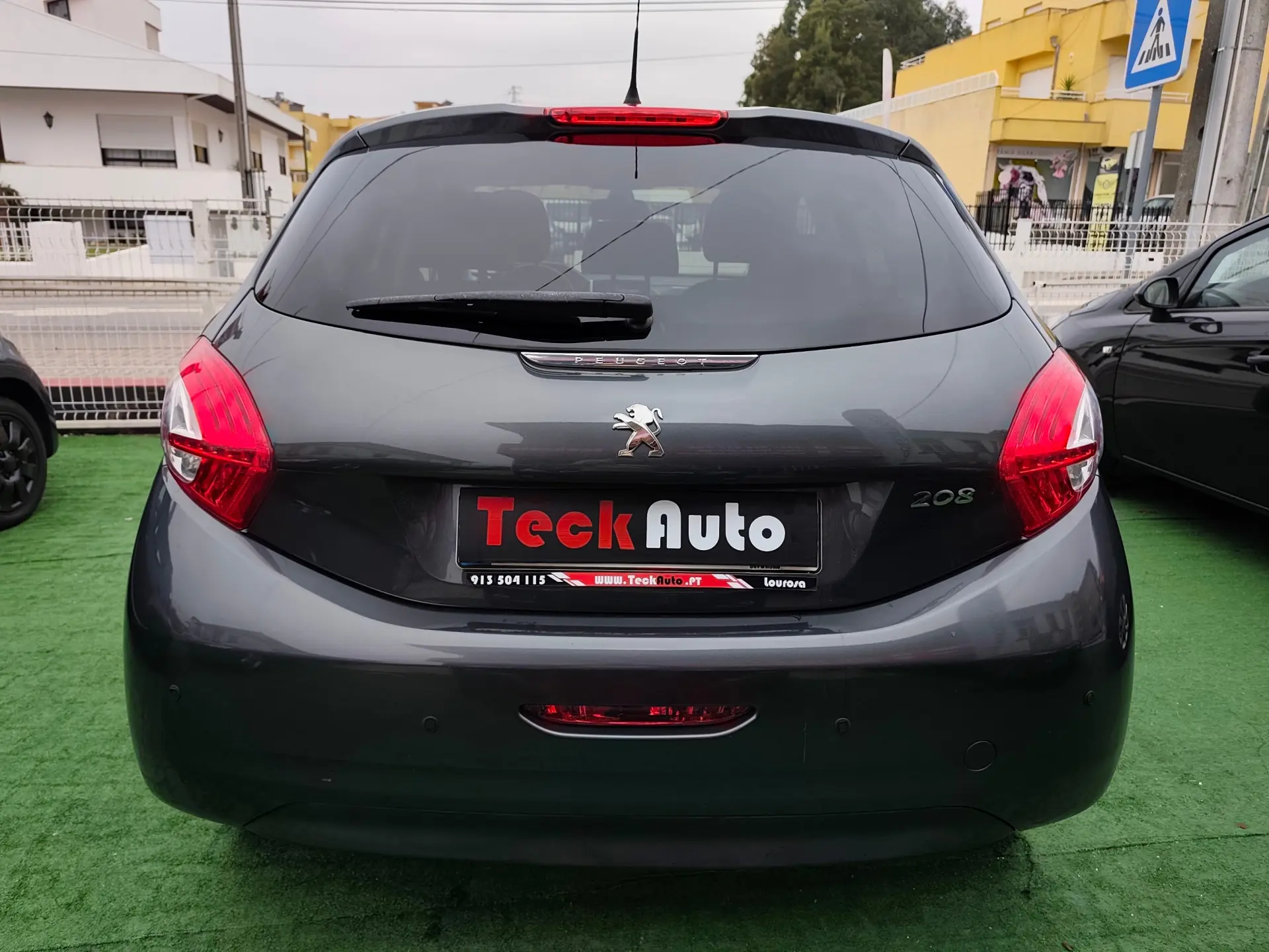 Peugeot 208 1.2 PureTech Active 6