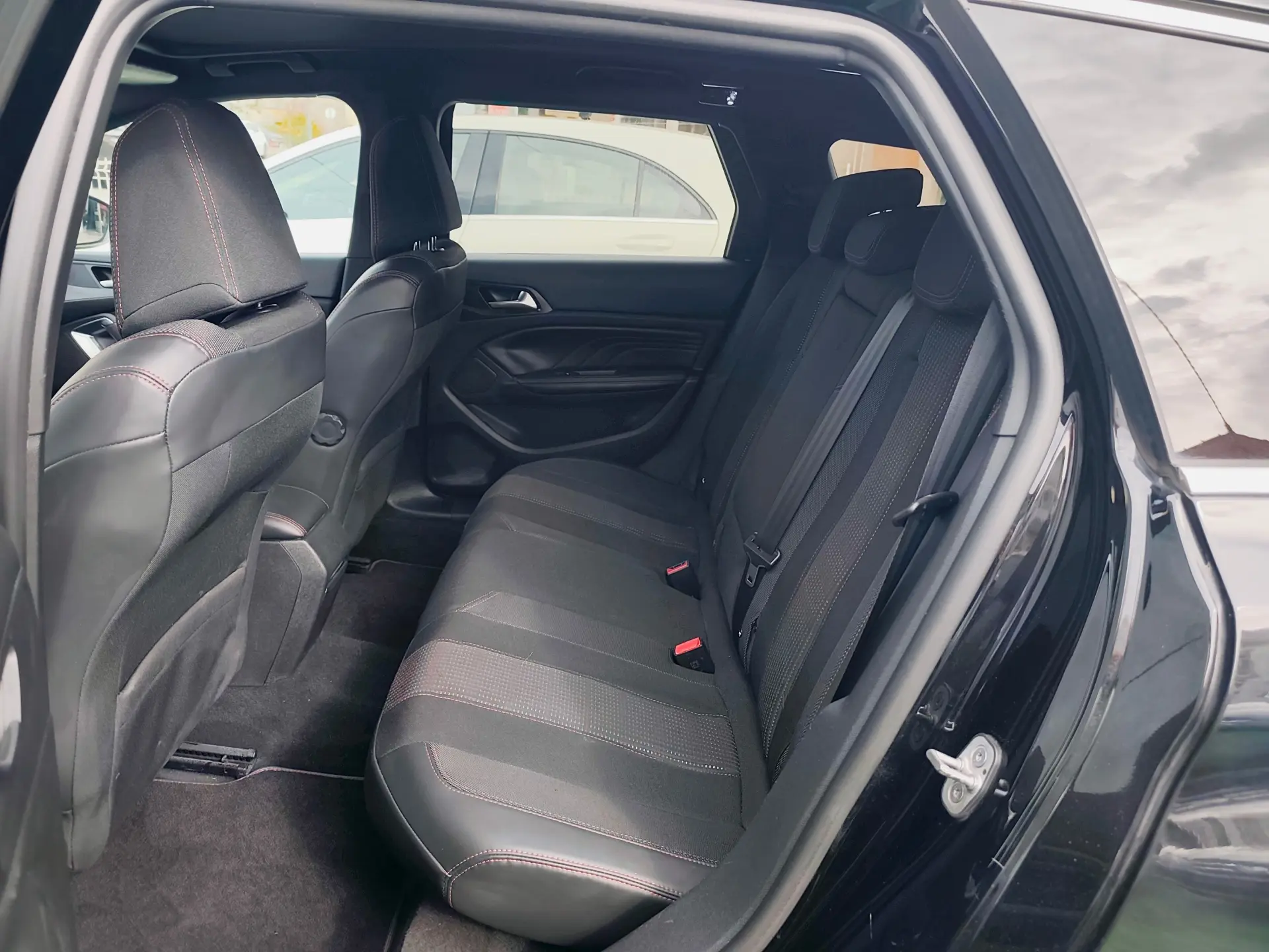 Peugeot 308 SW 1.2 PureTech GT Line 14