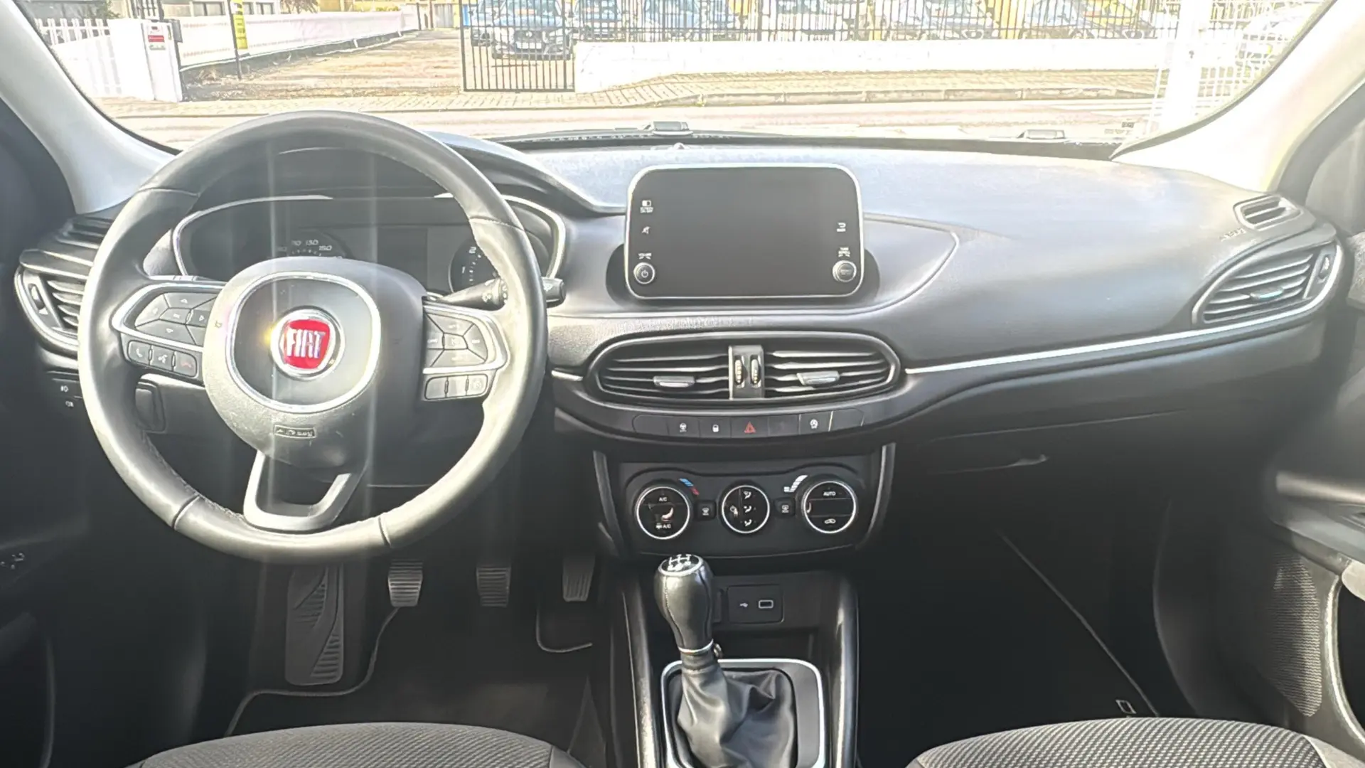 Fiat Tipo Station Wagon 1.3 M-Jet Easy J17 8