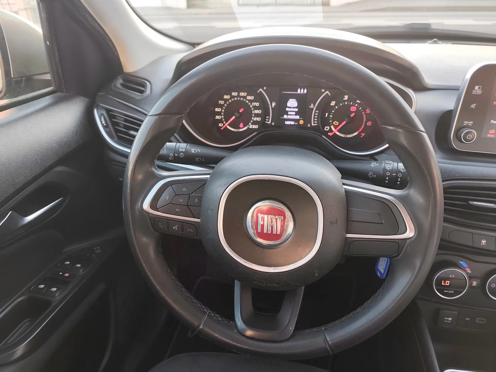 Fiat Tipo 1.3 M-Jet Easy 16