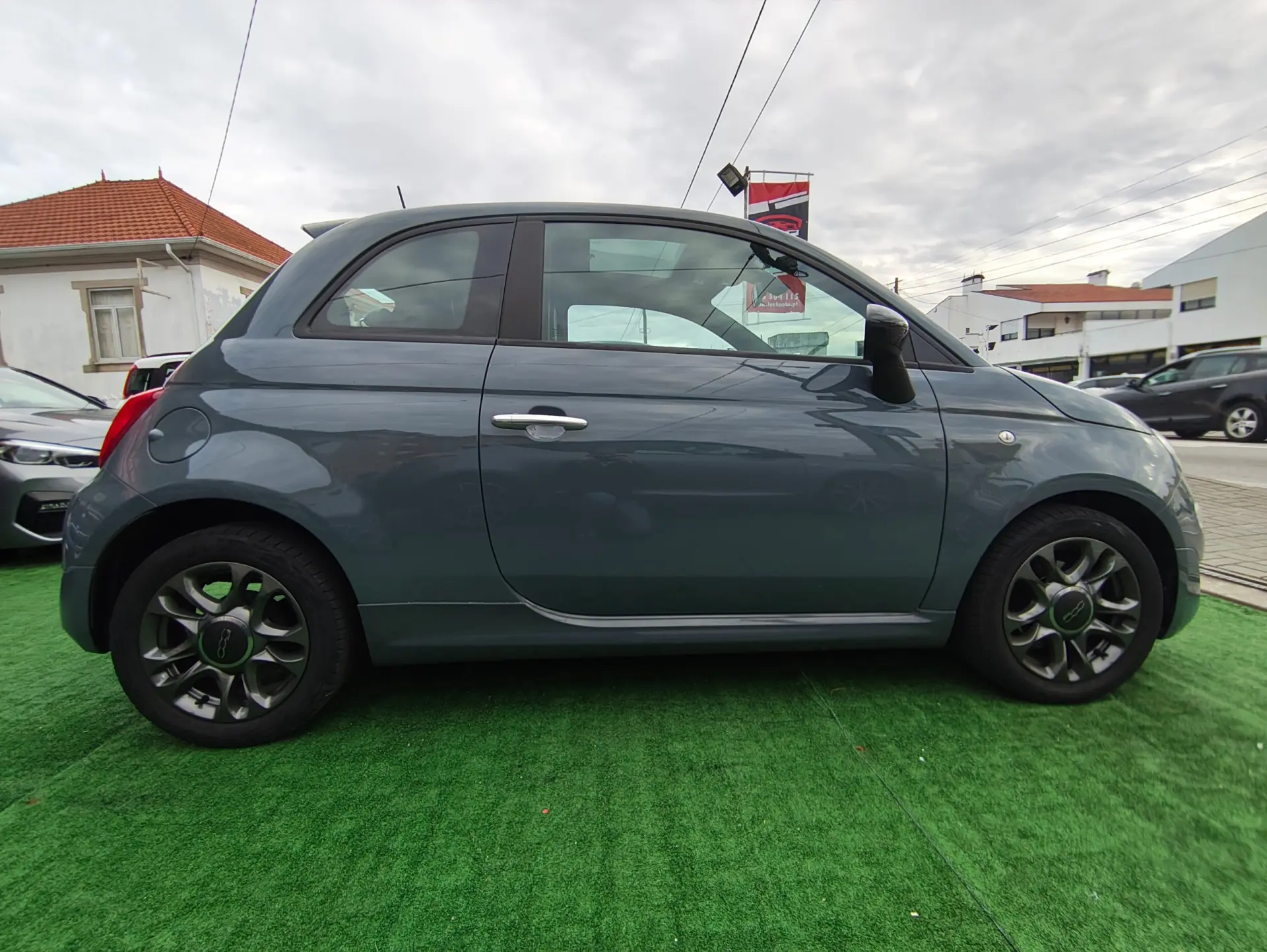 Fiat 500 1.0 Hybrid Connect 8