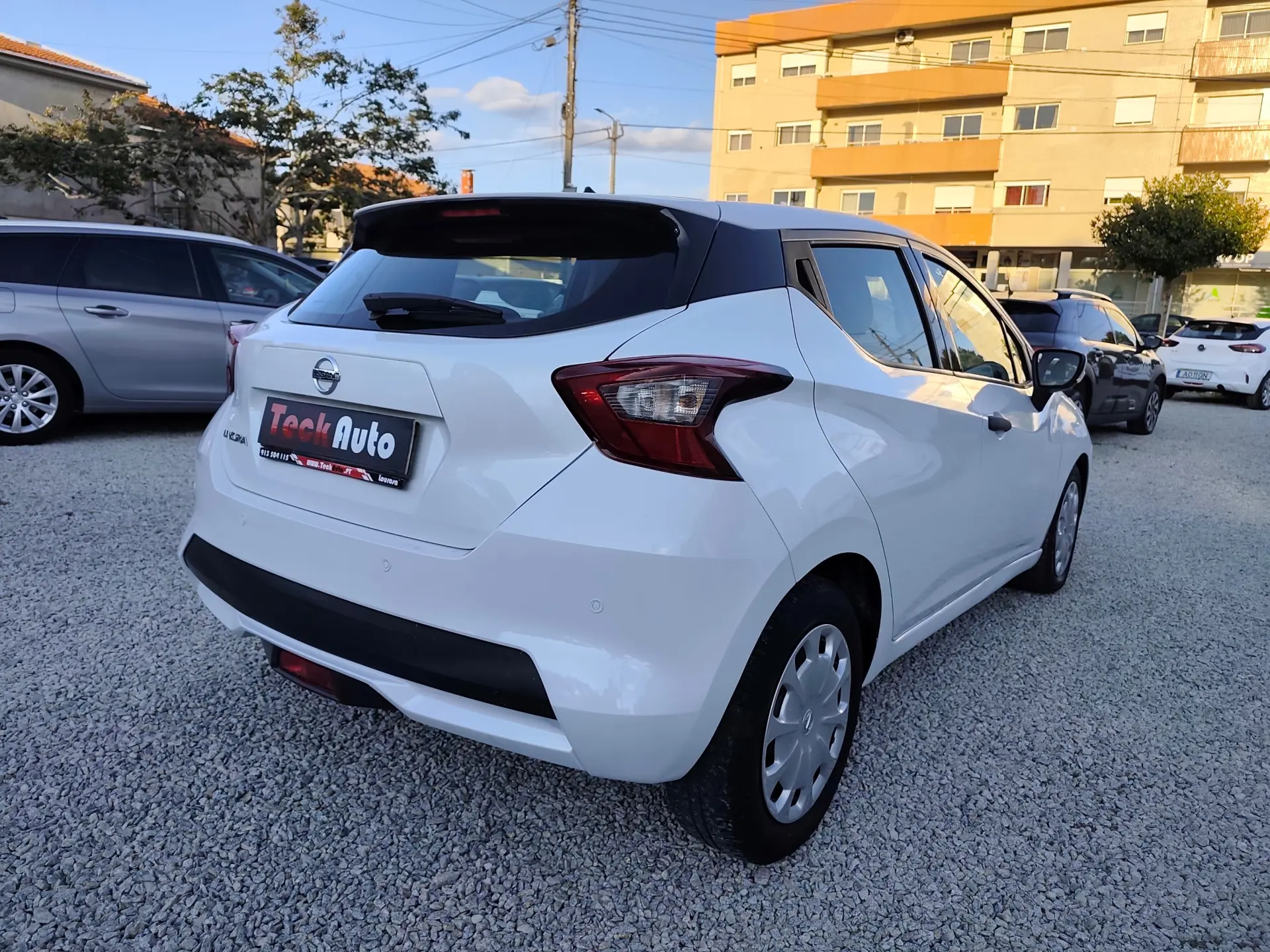 Nissan Micra 1.5 dCi N-Connecta S/S 8