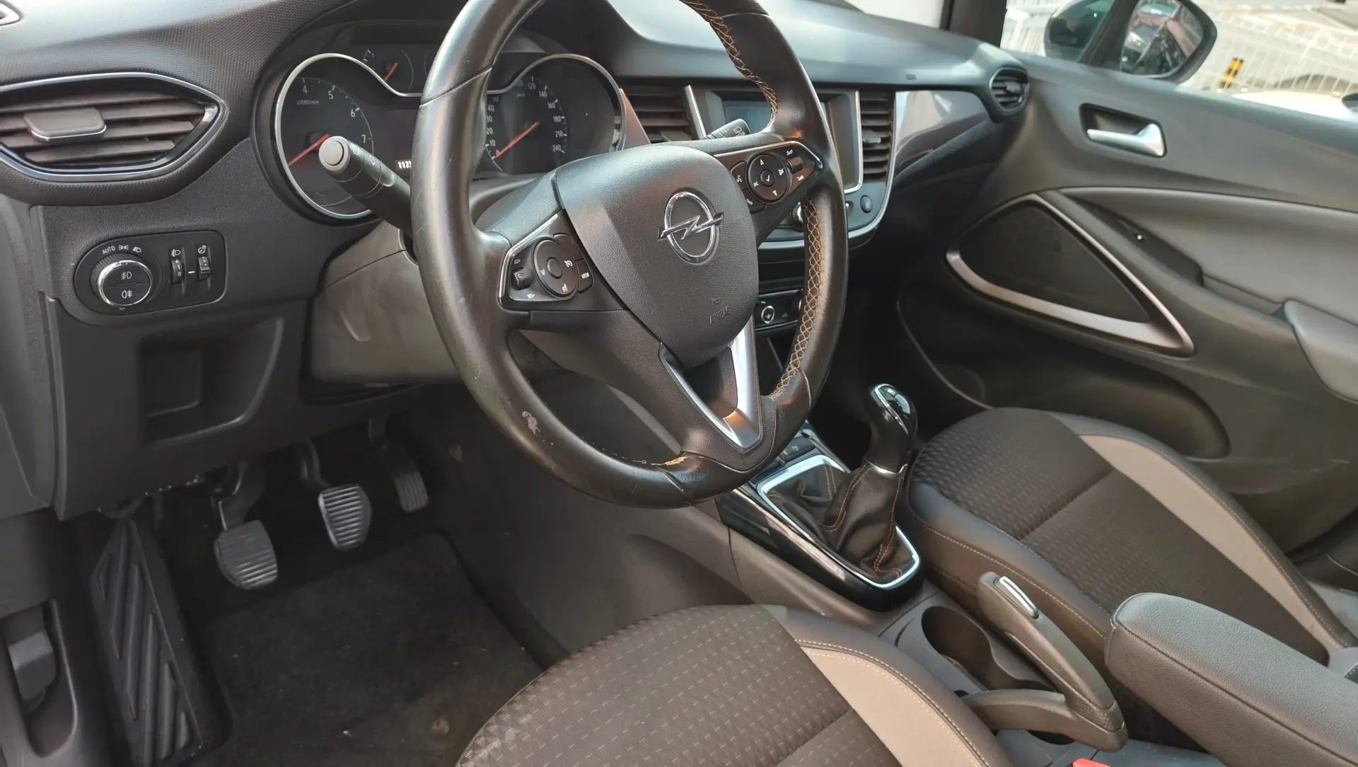 Opel Crossland X 1.2 Innovation FlexFuel 13