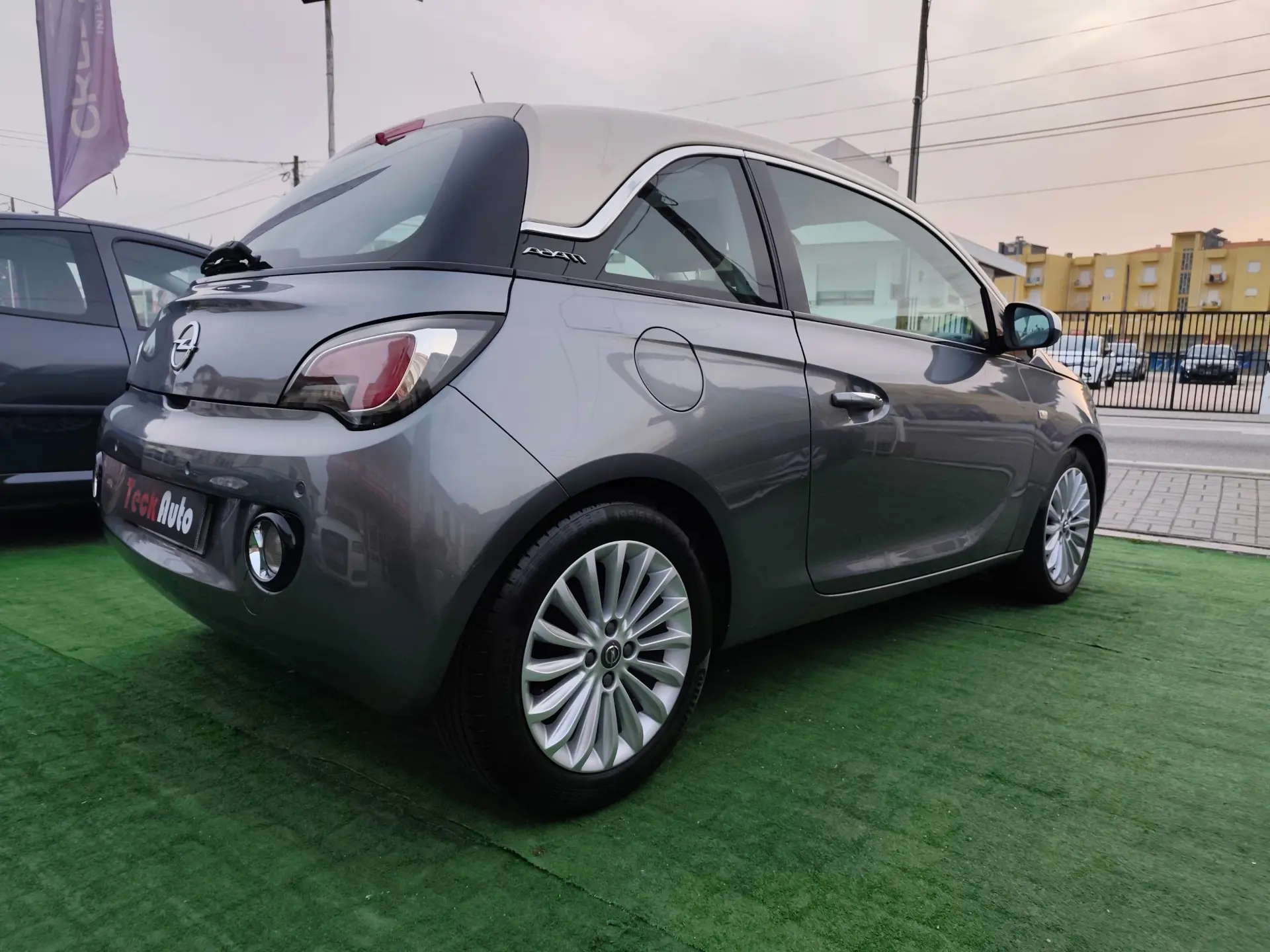 Opel Adam 1.2 Slam J18 7