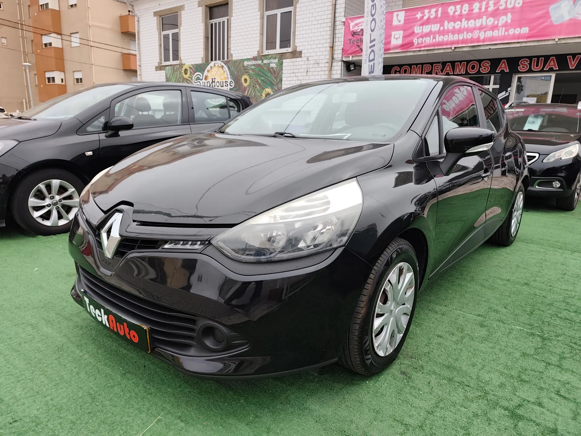Renault Clio 1.2 16V Confort 130g 3