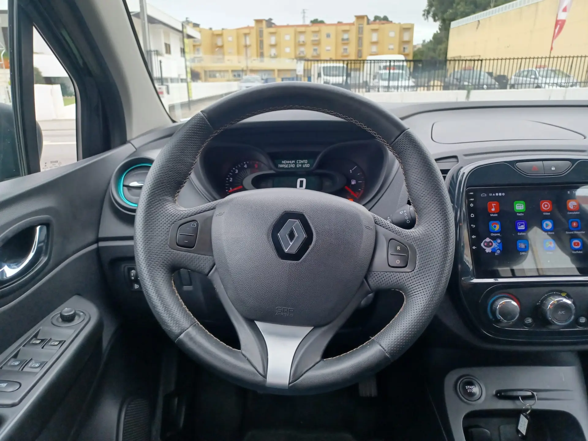 Renault Captur 1.5 dCi Sport 12