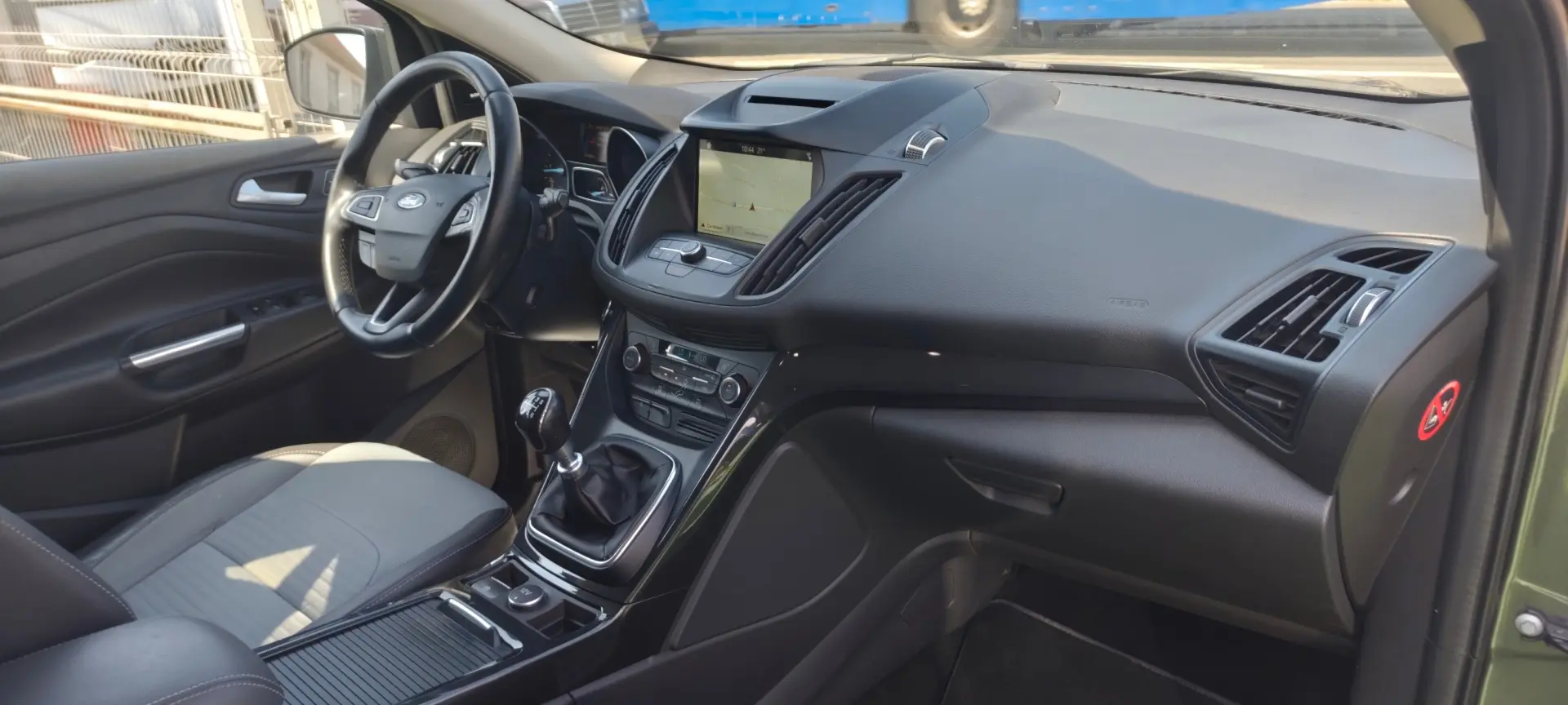 Ford Kuga 1.5 TDCi EcoBlue Titanium 29