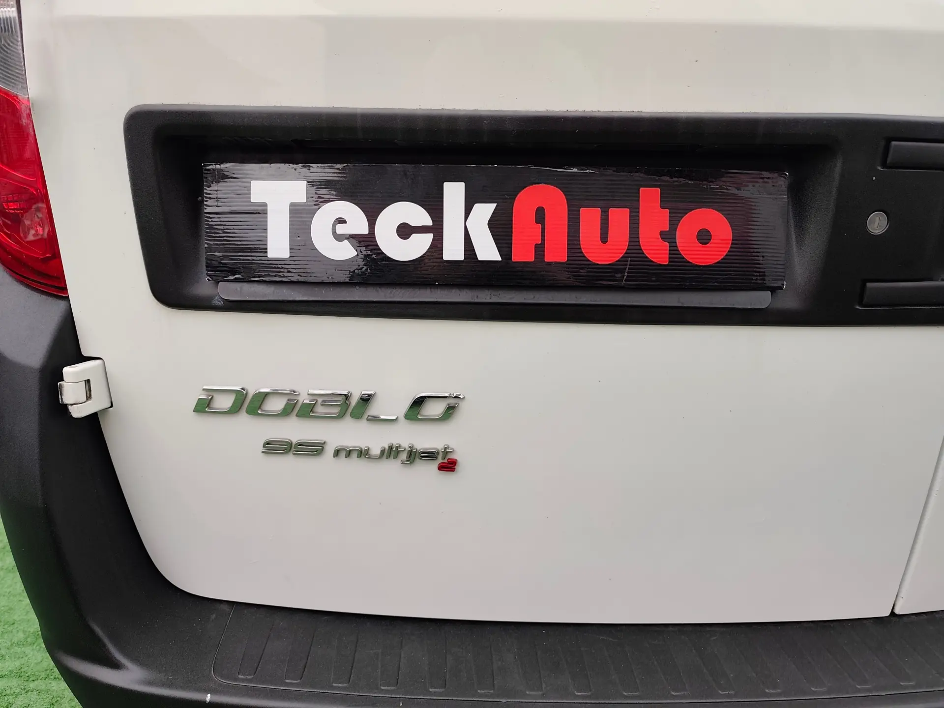 Fiat Doblo 1.3 Multijet 9