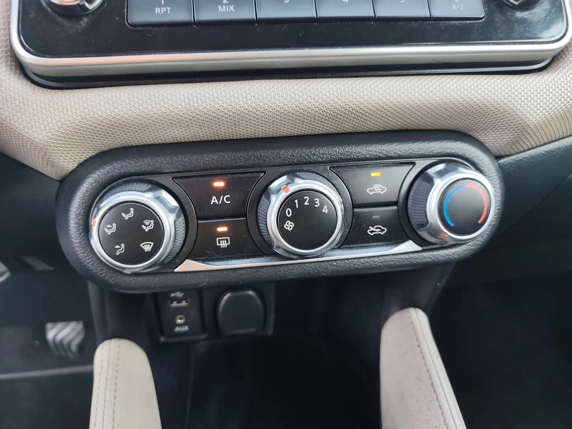 Nissan Micra 1.5 dCi N-Connecta S/S 21