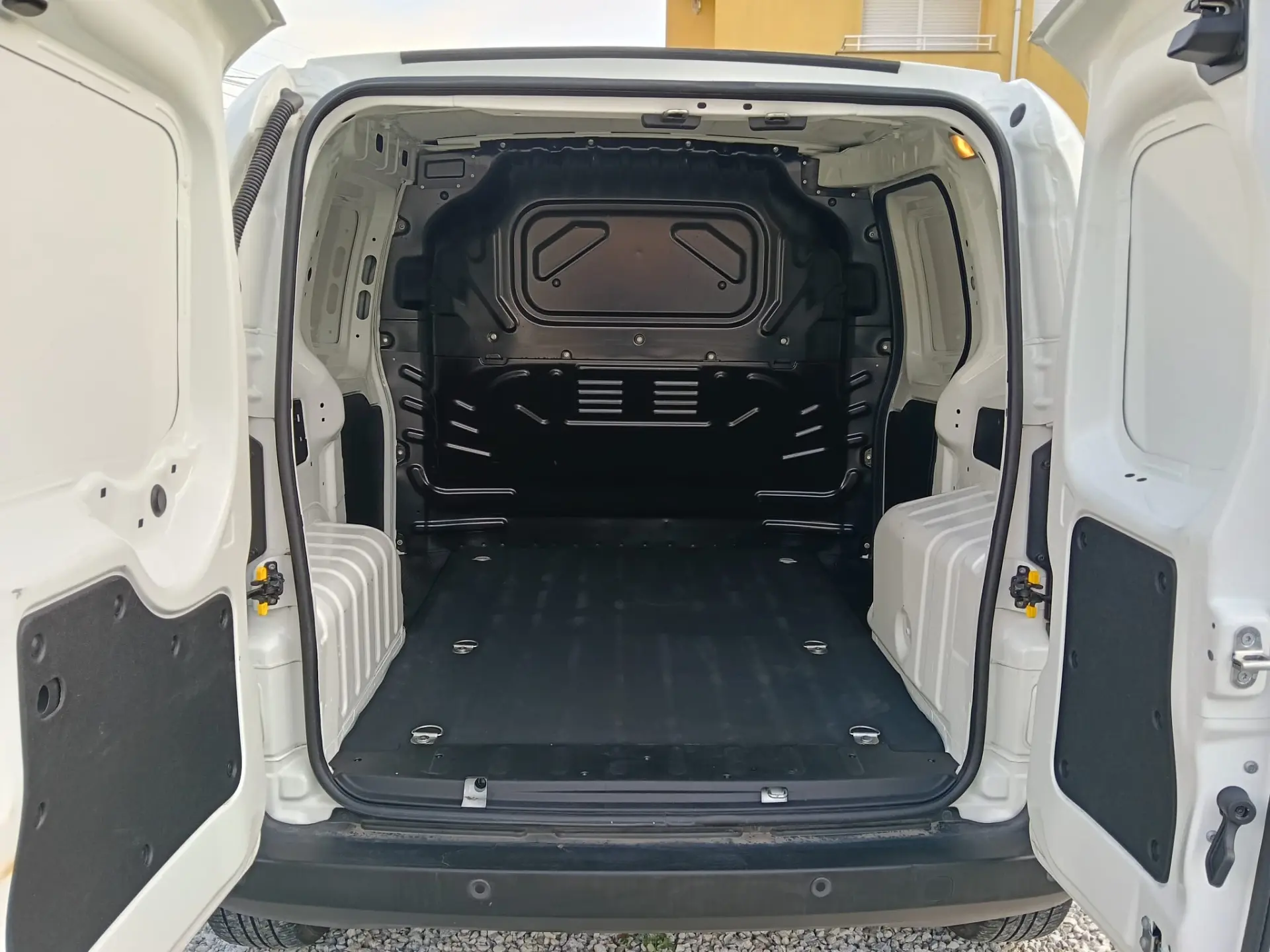Fiat Fiorino 1.3 D M-JET 11