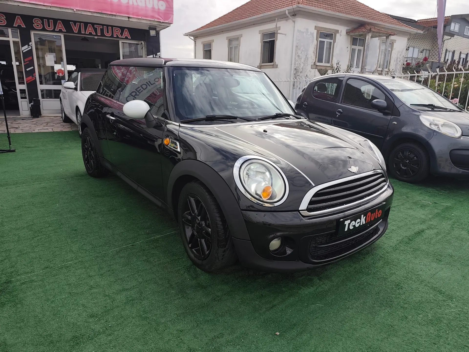 MINI 3 Portas One D 9