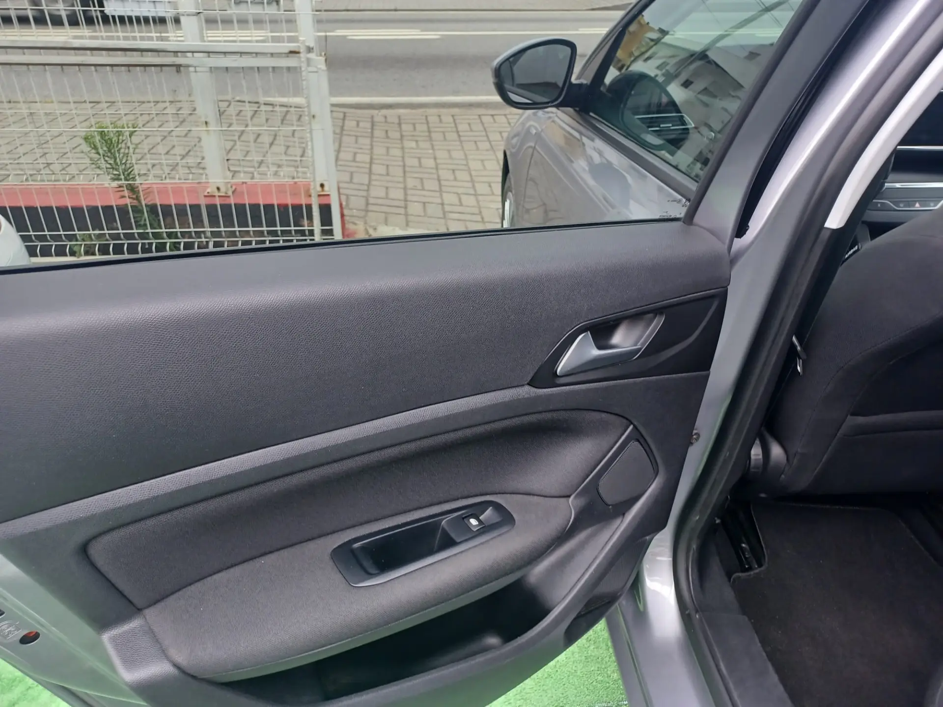 Peugeot 308 SW 1.5 BlueHDi Style 11