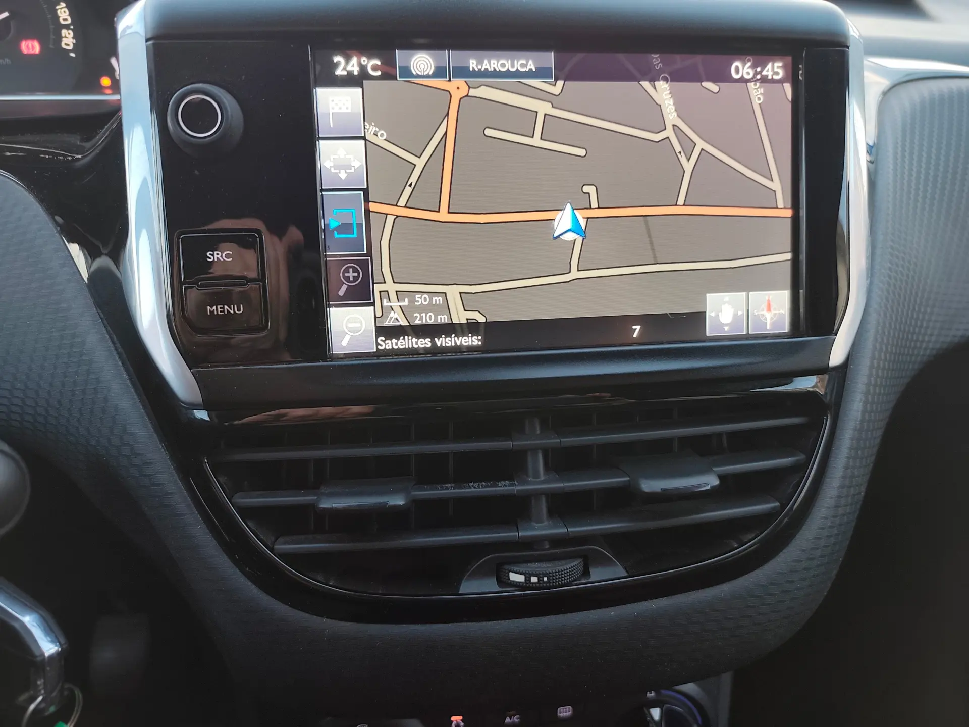 Peugeot 2008 1.2 PureTech Style 26