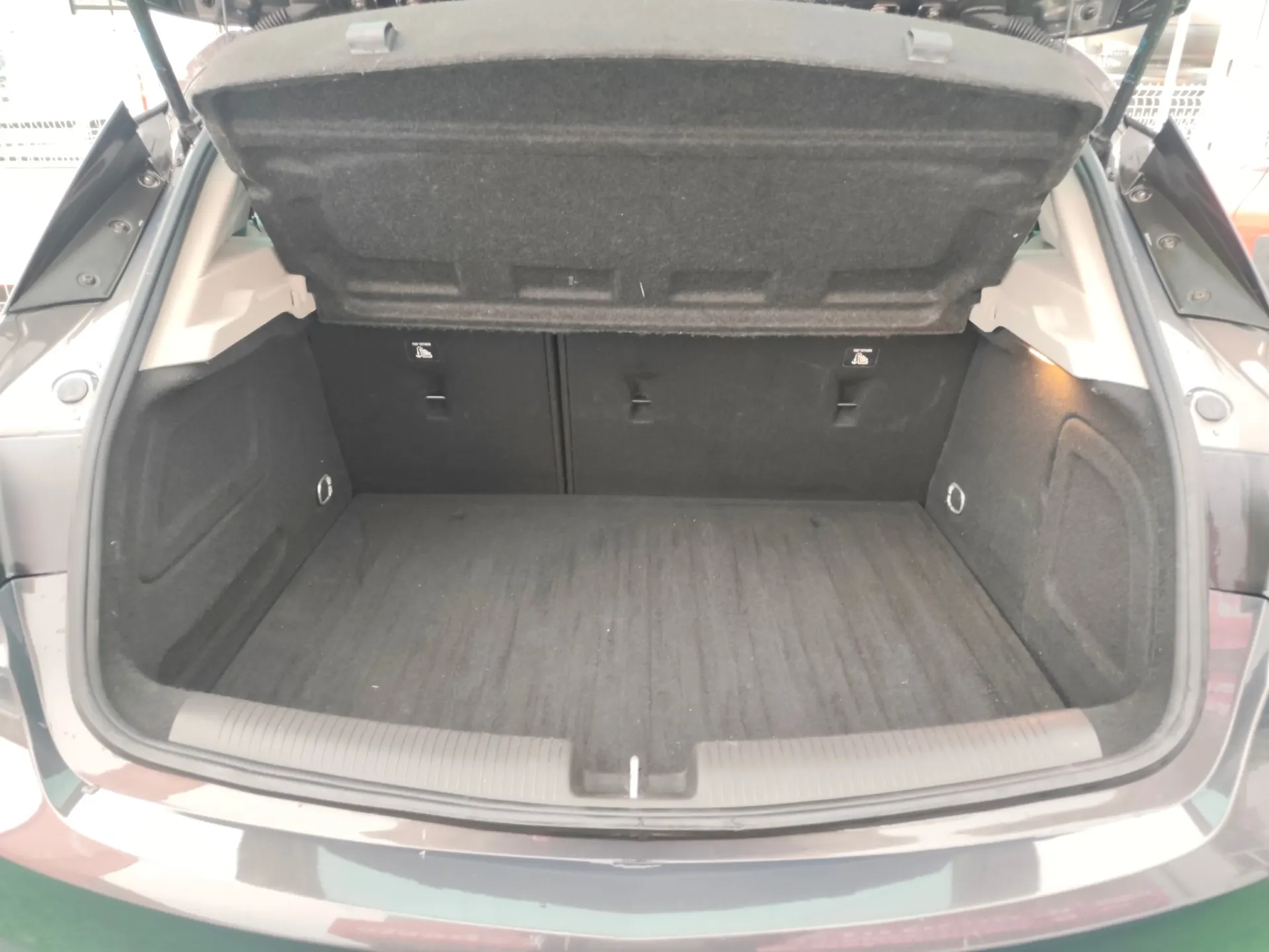 Opel Astra 1.6 CDTi Cosmo Start/Stop 10