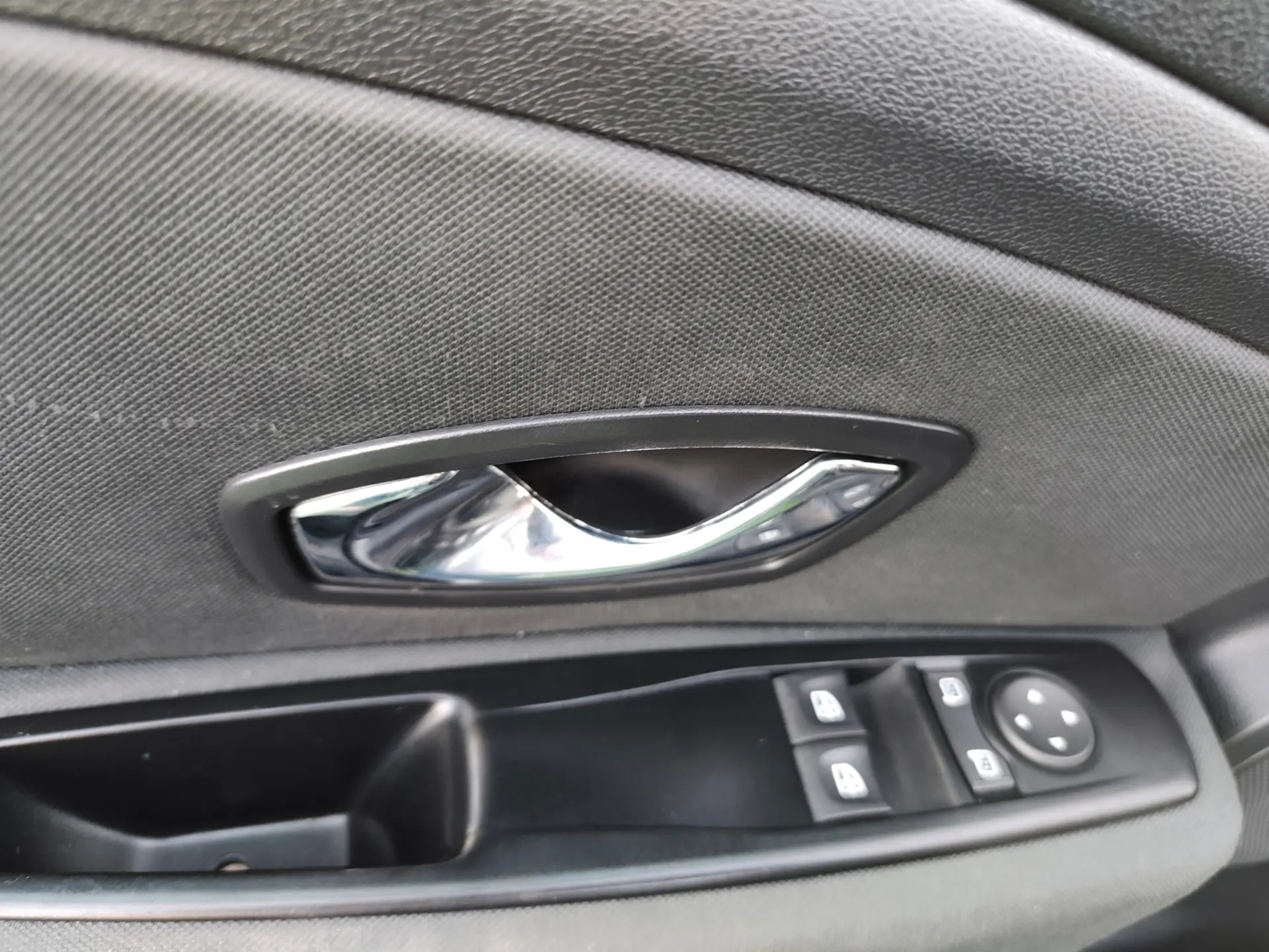 Renault Mégane Sport Tourer 1.5 dCi Dynamique S 16