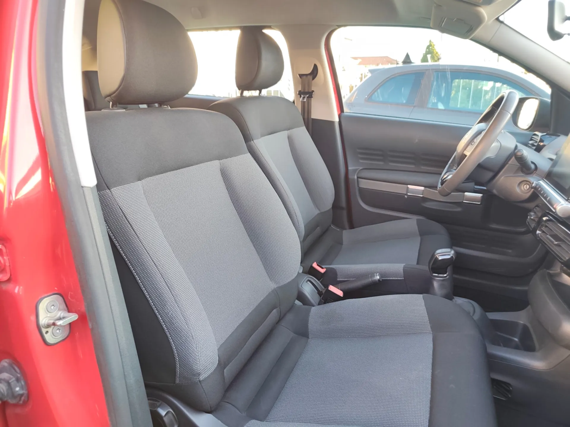 Citroën C4 Cactus 1.2 PureTech Feel 21