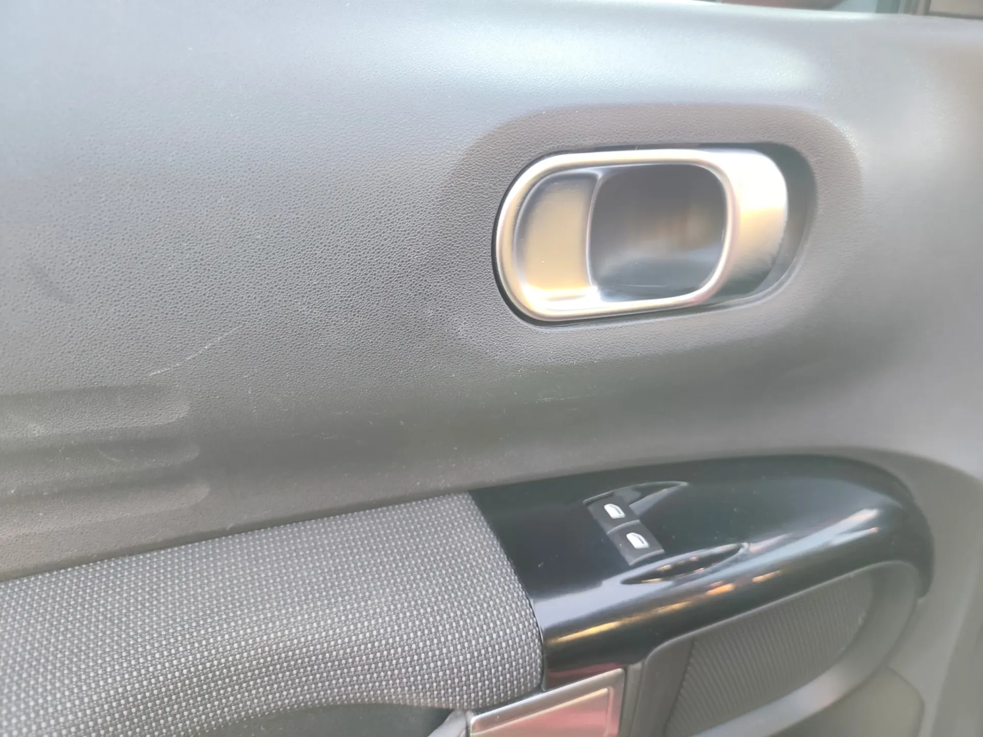 Citroën C4 Cactus 1.2 PureTech Feel 11