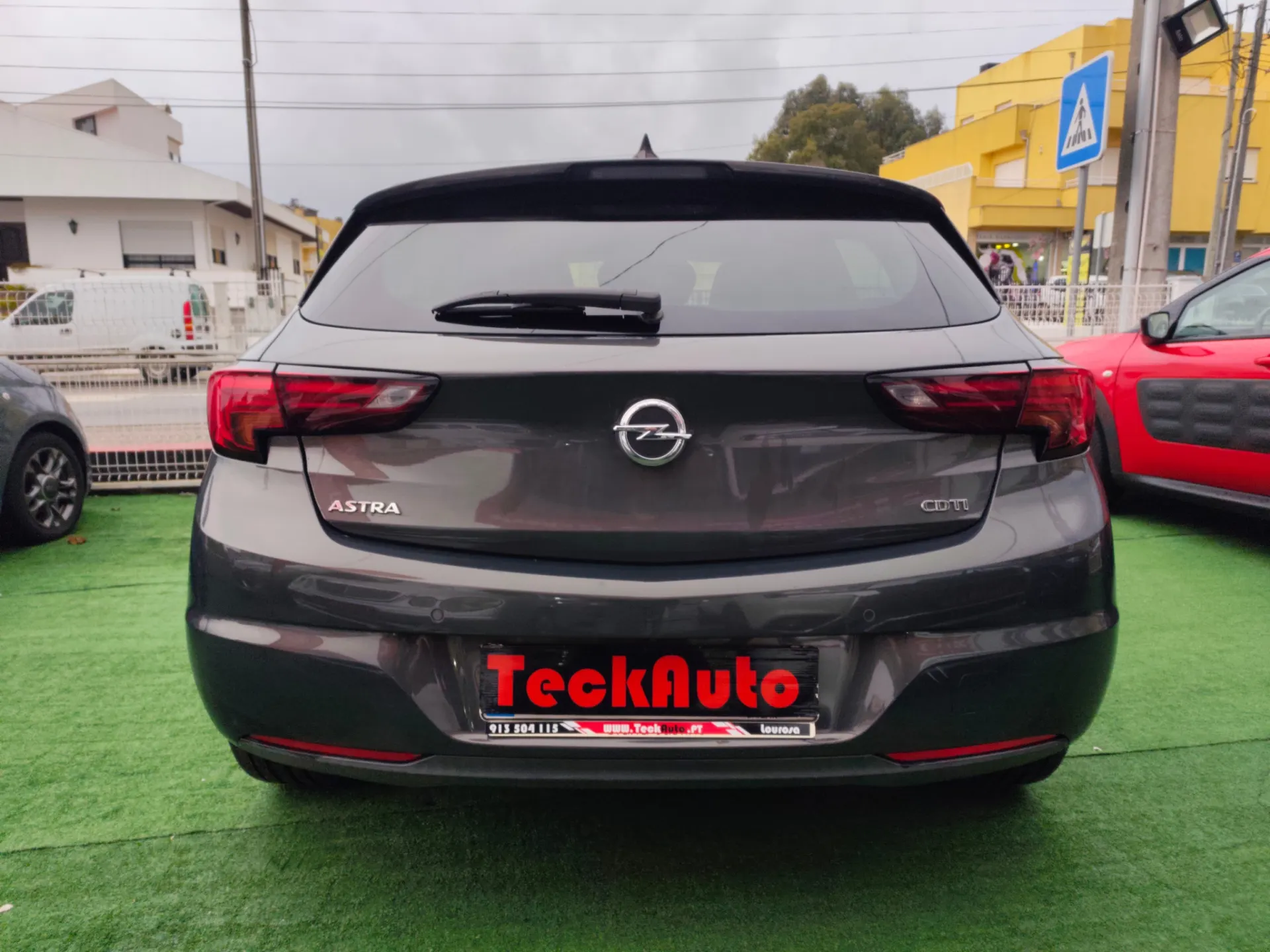Opel Astra 1.6 CDTi Cosmo Start/Stop 8