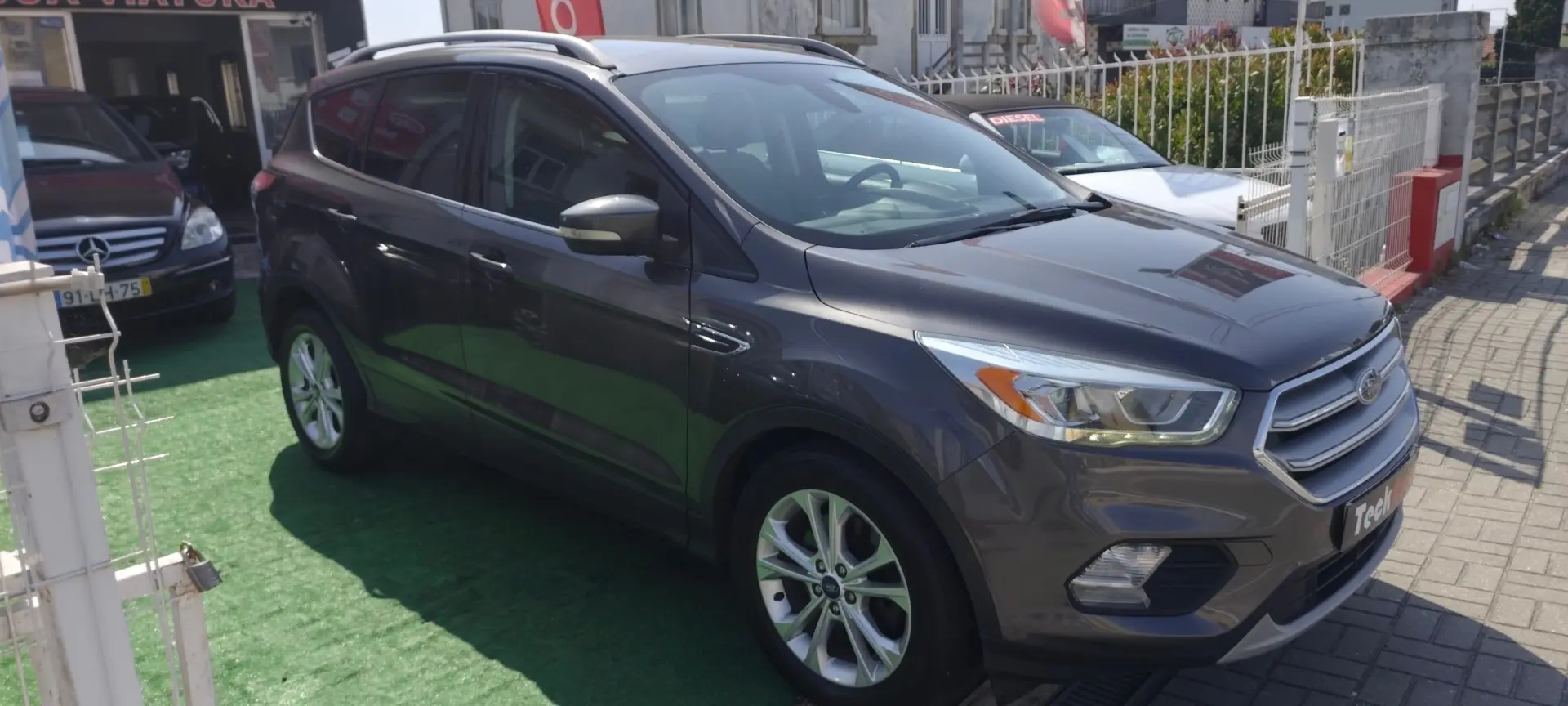 Ford Kuga 1.5 TDCi EcoBlue Titanium 8