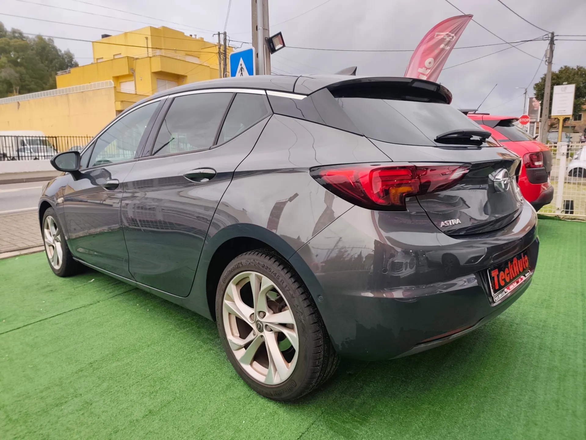 Opel Astra 1.6 CDTi Cosmo Start/Stop 5