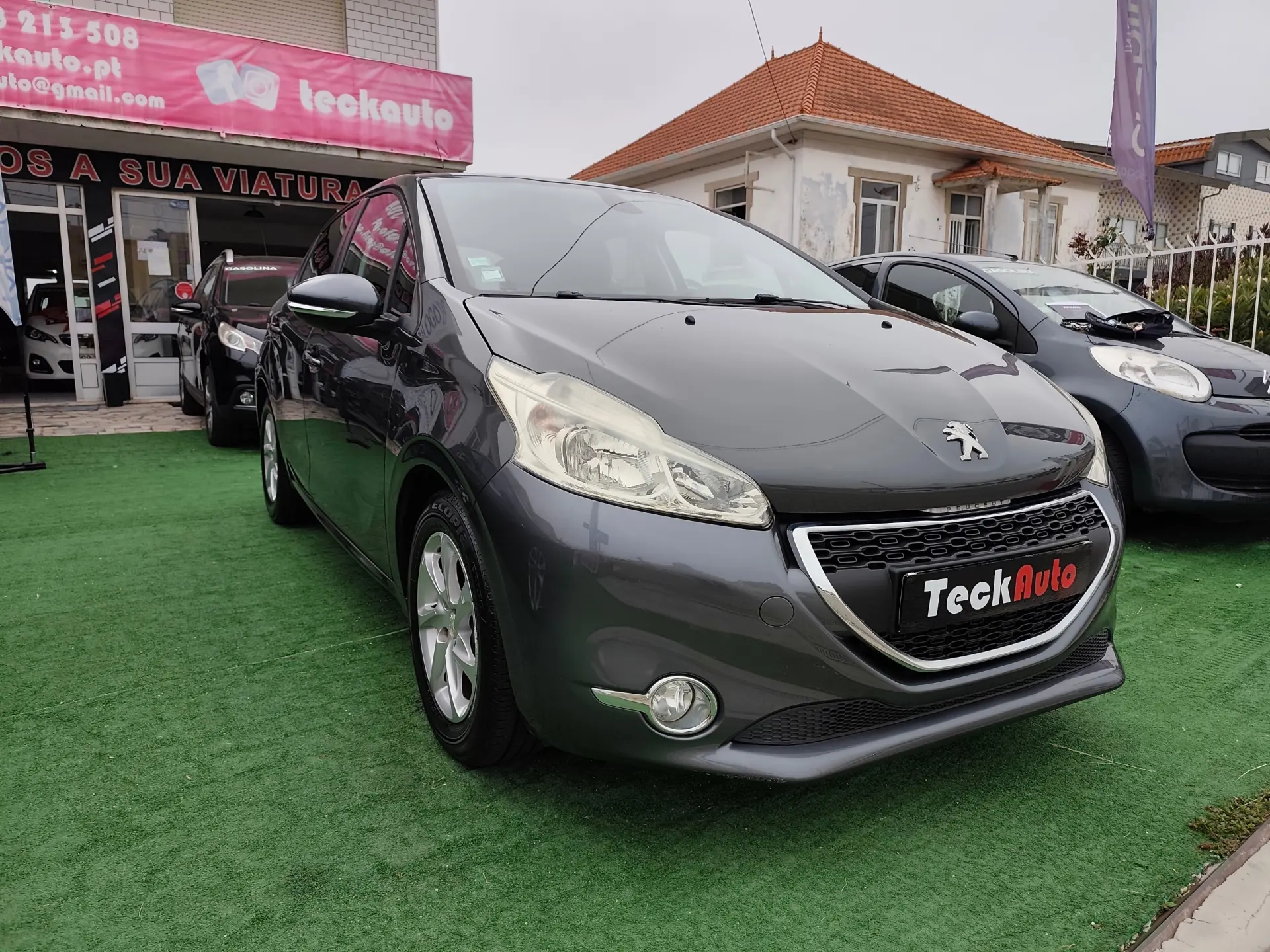 Peugeot 208 1.2 PureTech Active 1