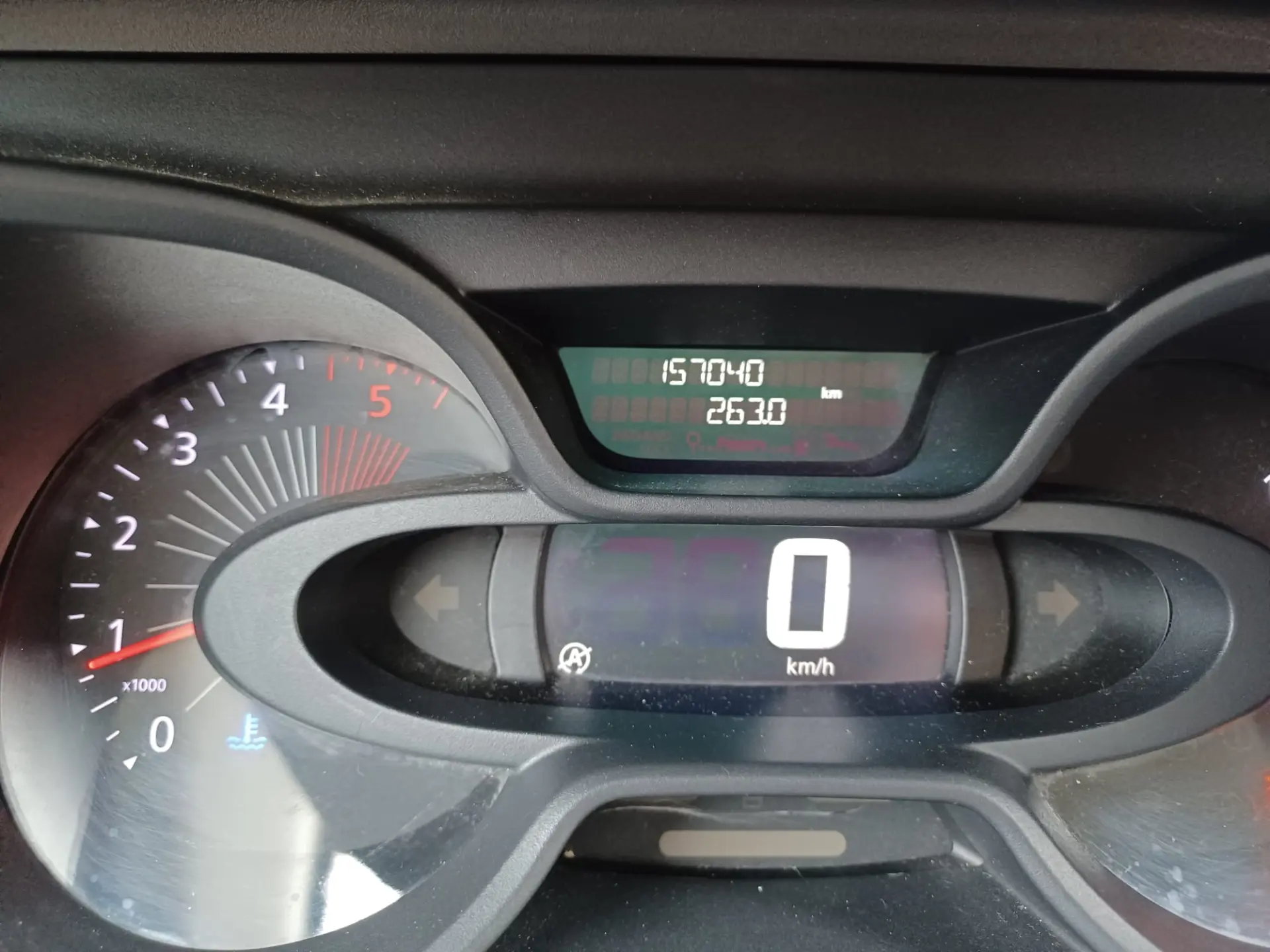 Renault Captur 1.5 dCi Sport 10