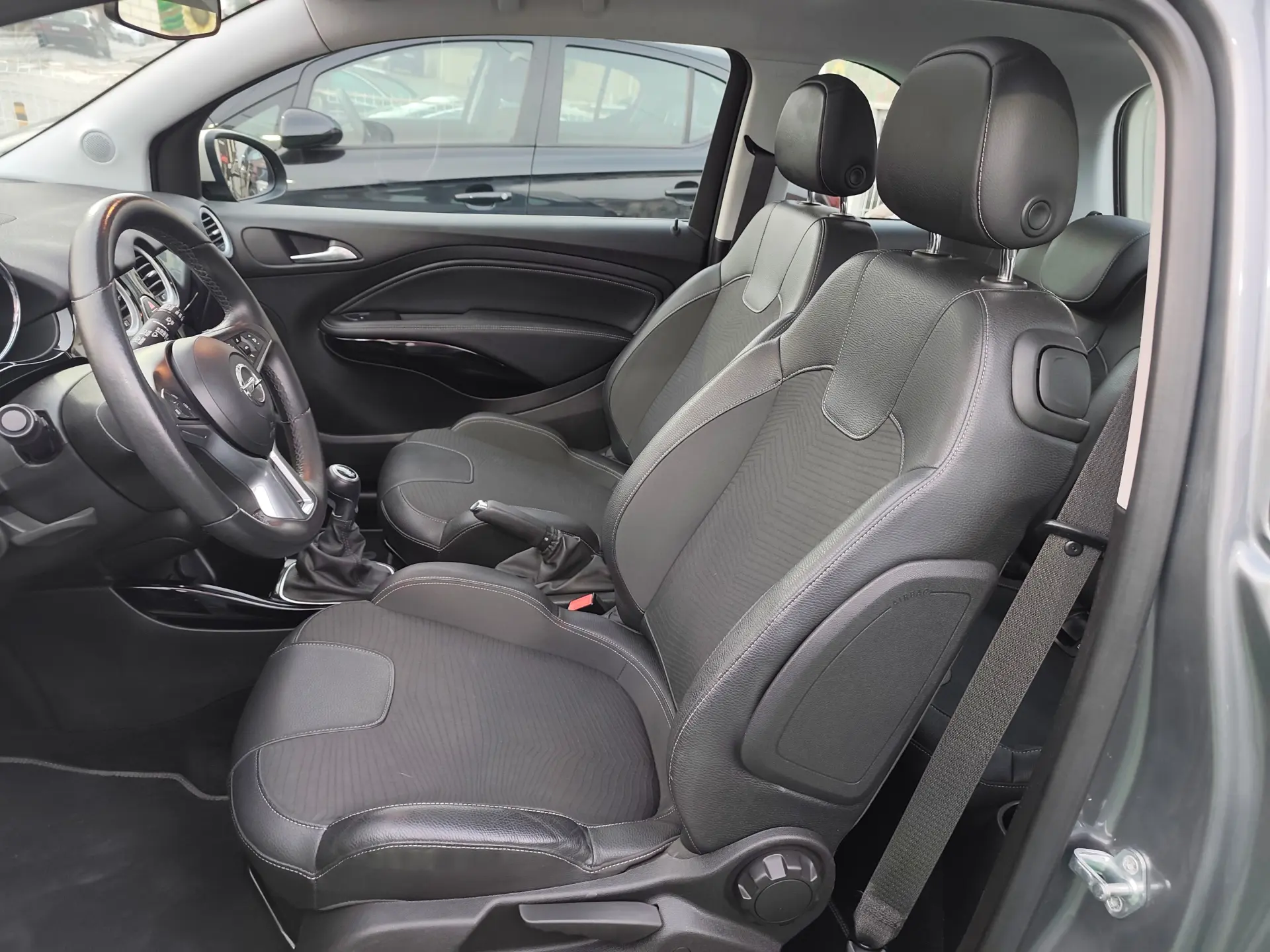 Opel Adam 1.2 Slam J18 11
