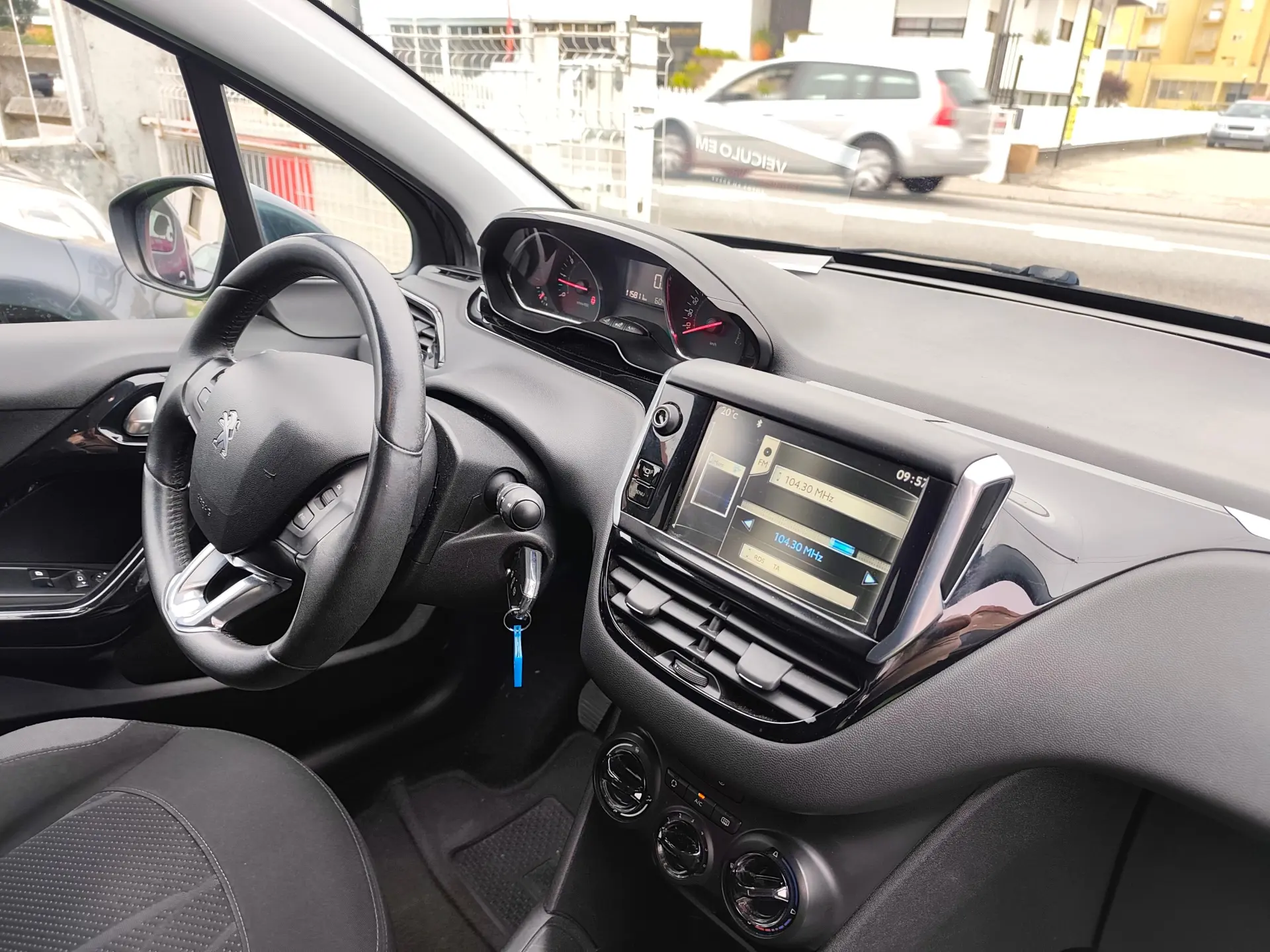 Peugeot 208 1.2 PureTech Active 9