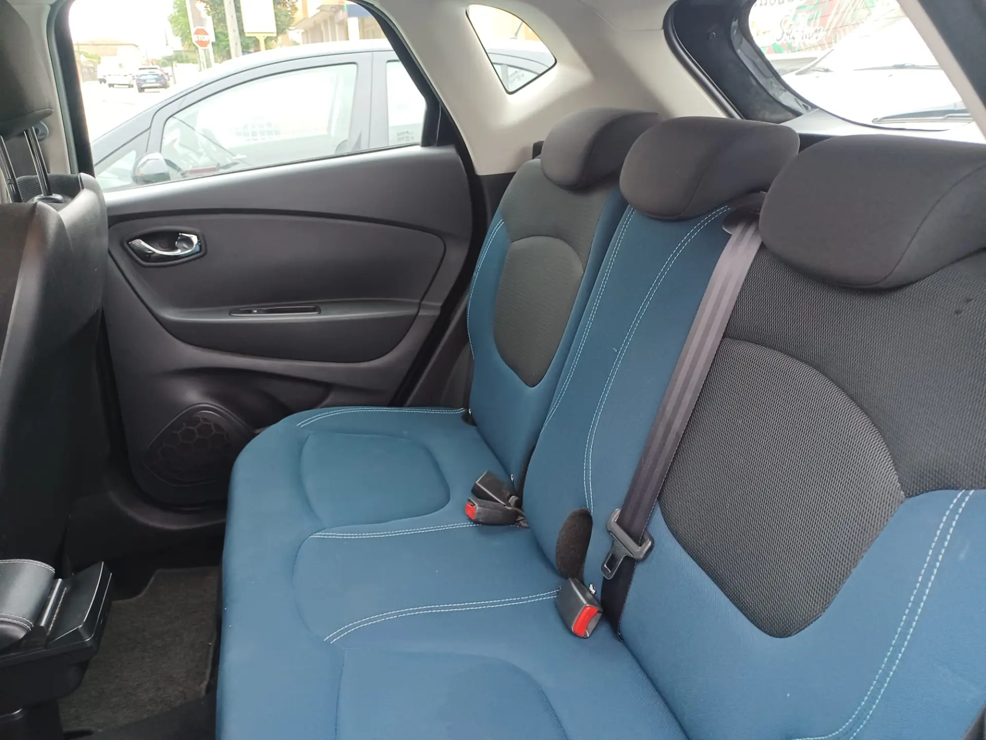 Renault Captur 1.5 dCi Sport 17