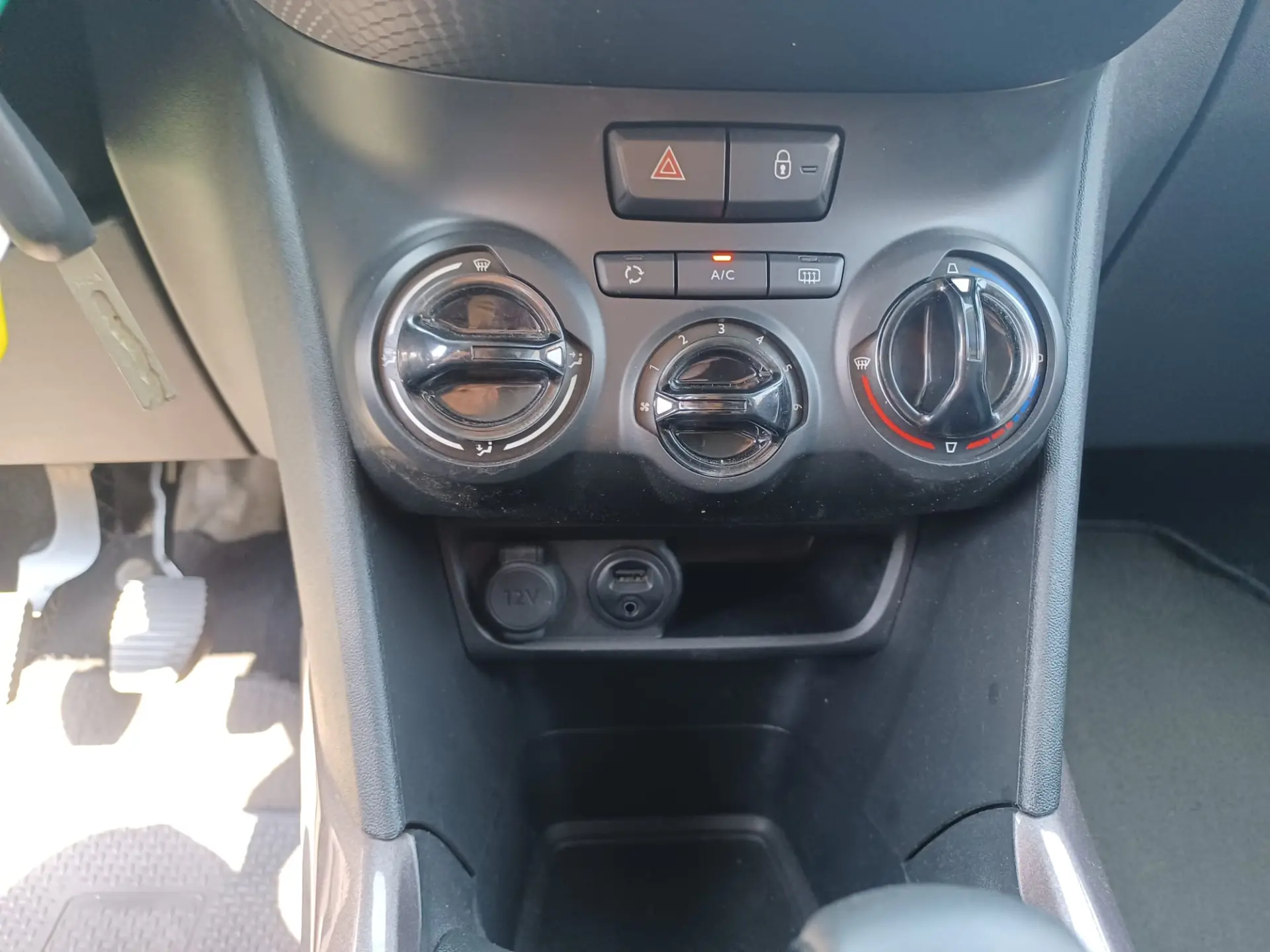 Peugeot 2008 12