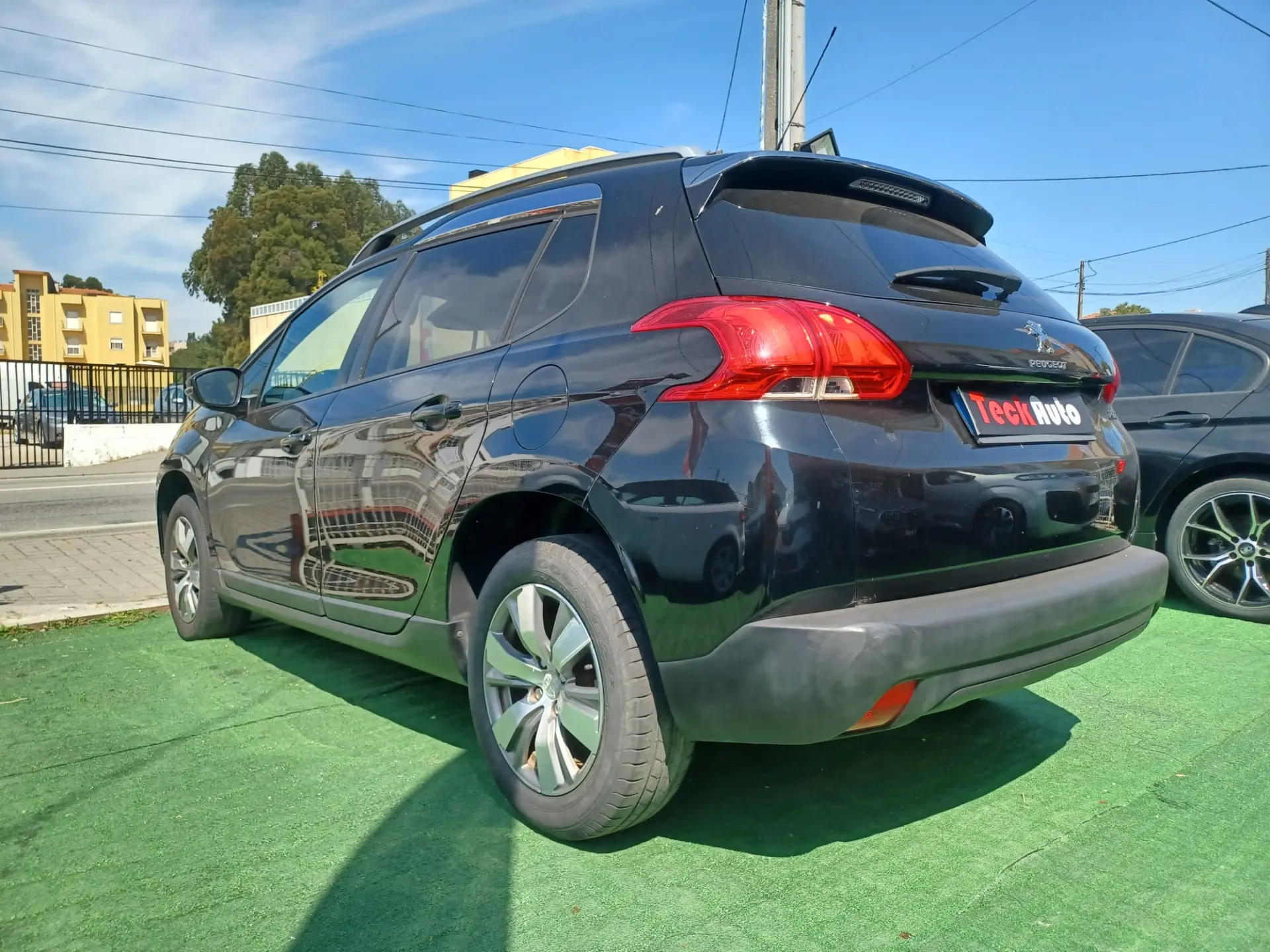 Peugeot 2008 3