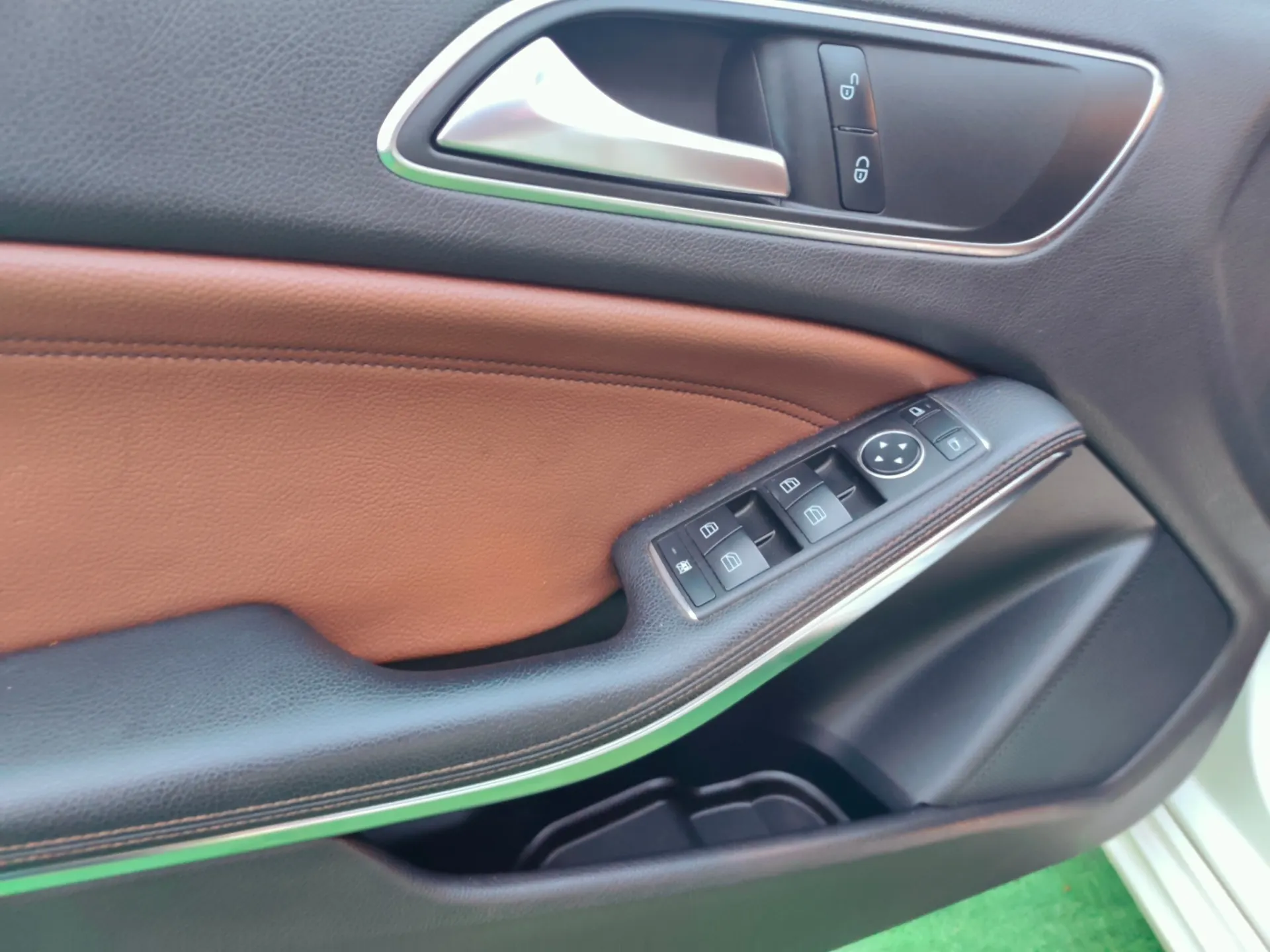 Mercedes-Benz A 180 CDi BE Urban 13