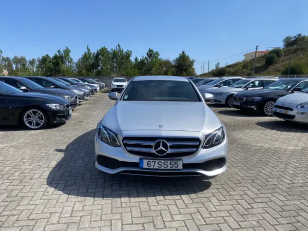 Mercedes-Benz E 220 d Avantgarde+ 2
